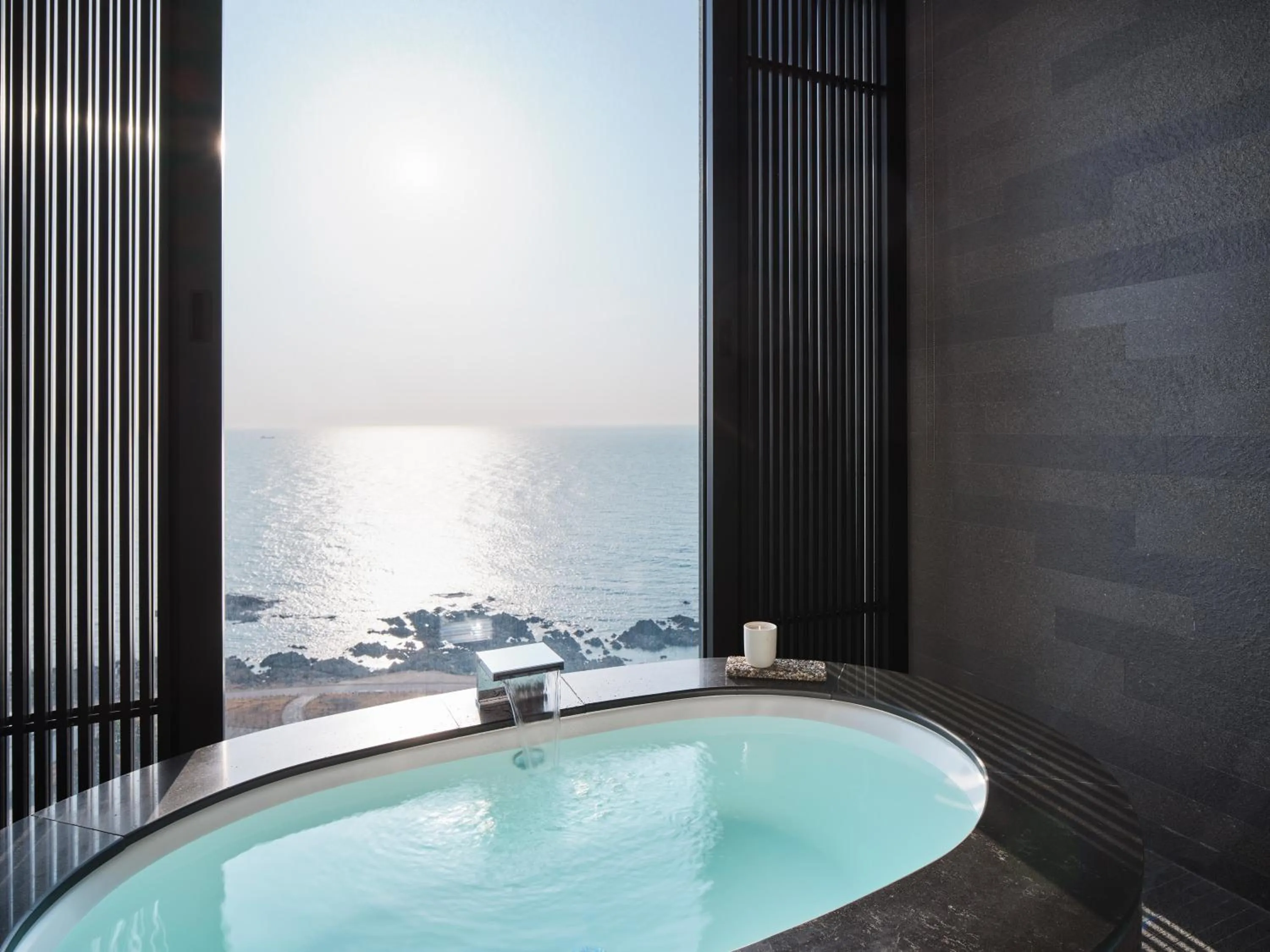 Hot Tub in Ananti at Busan Cove