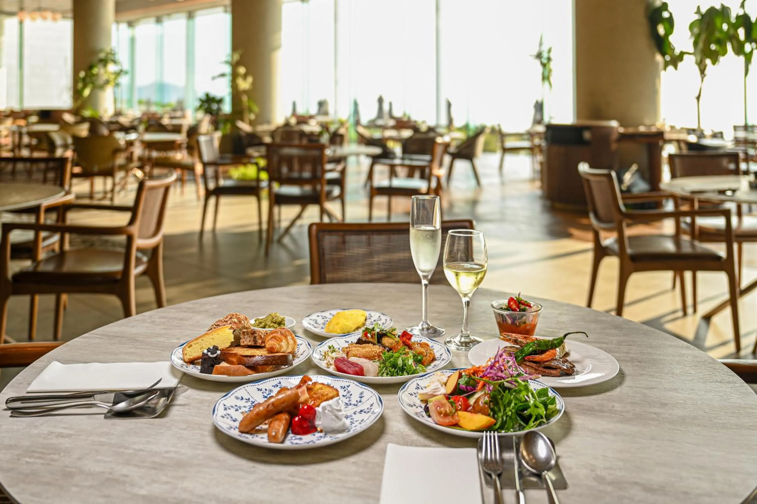 Lounge or bar in Ananti at Busan Cove