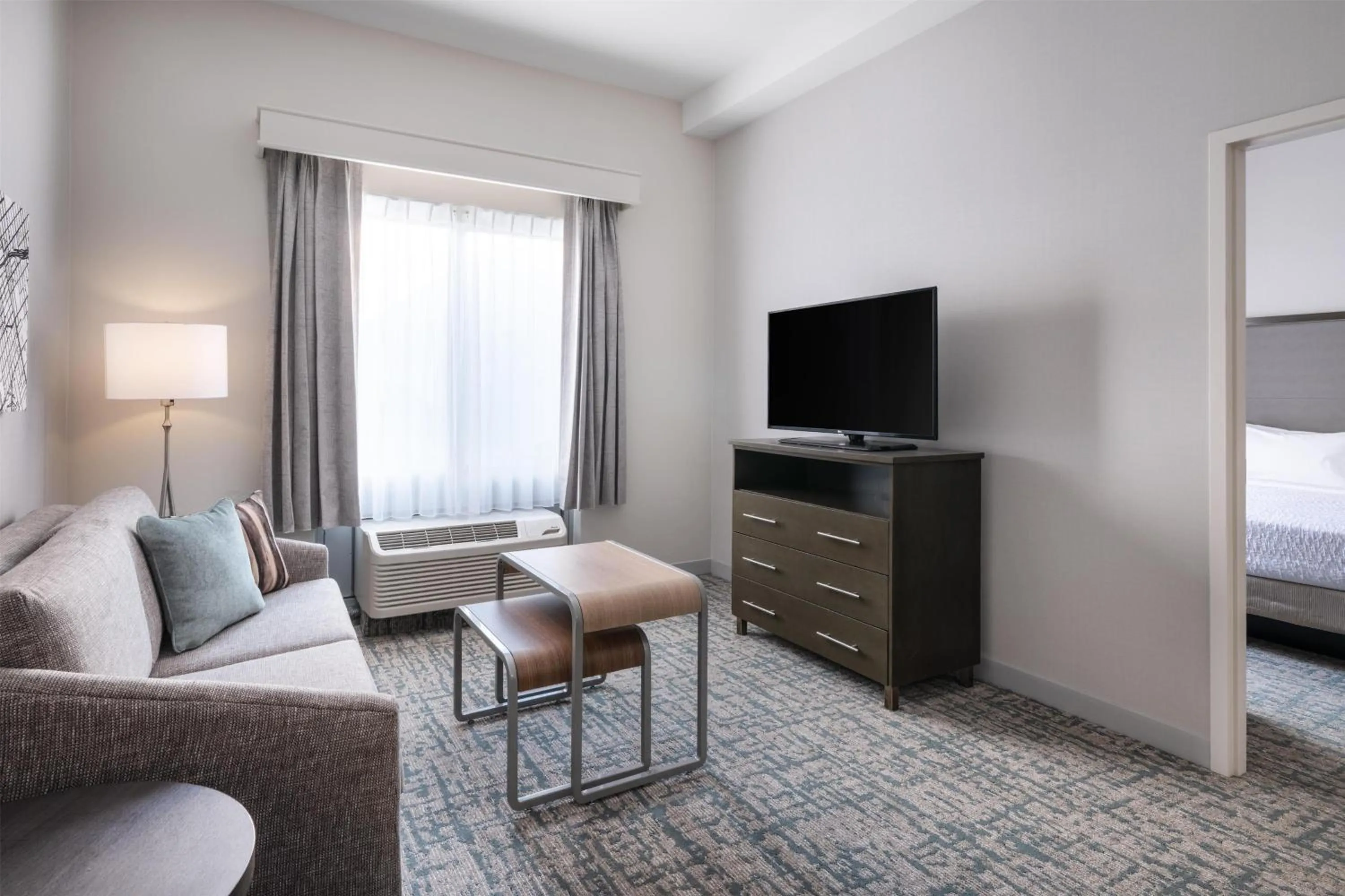 Living room, Bed in Homewood Suites By Hilton San Jose Santa Clara