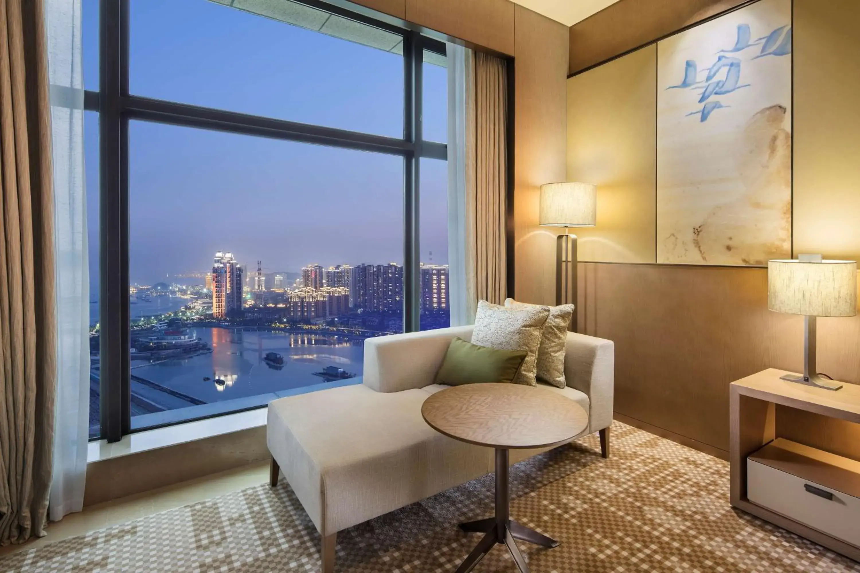 Twin Executive Room Bay View in DoubleTree By Hilton Xiamen-Haicang Twin Executive Room Bay View in DoubleTree By Hilton Xiamen-Haicang
