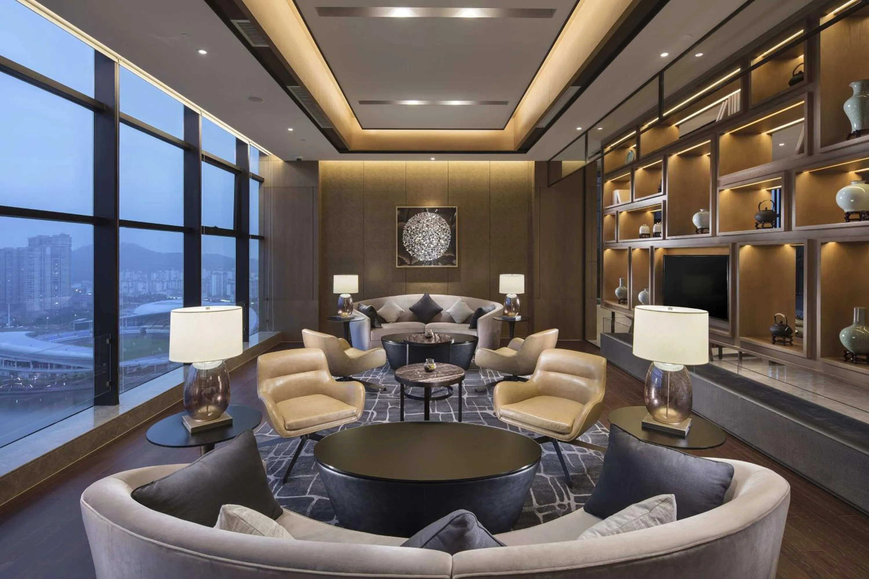 Lounge or bar in DoubleTree By Hilton Xiamen-Haicang