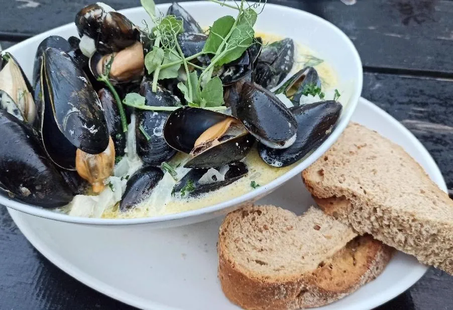 Food in Cadgwith Cove Inn