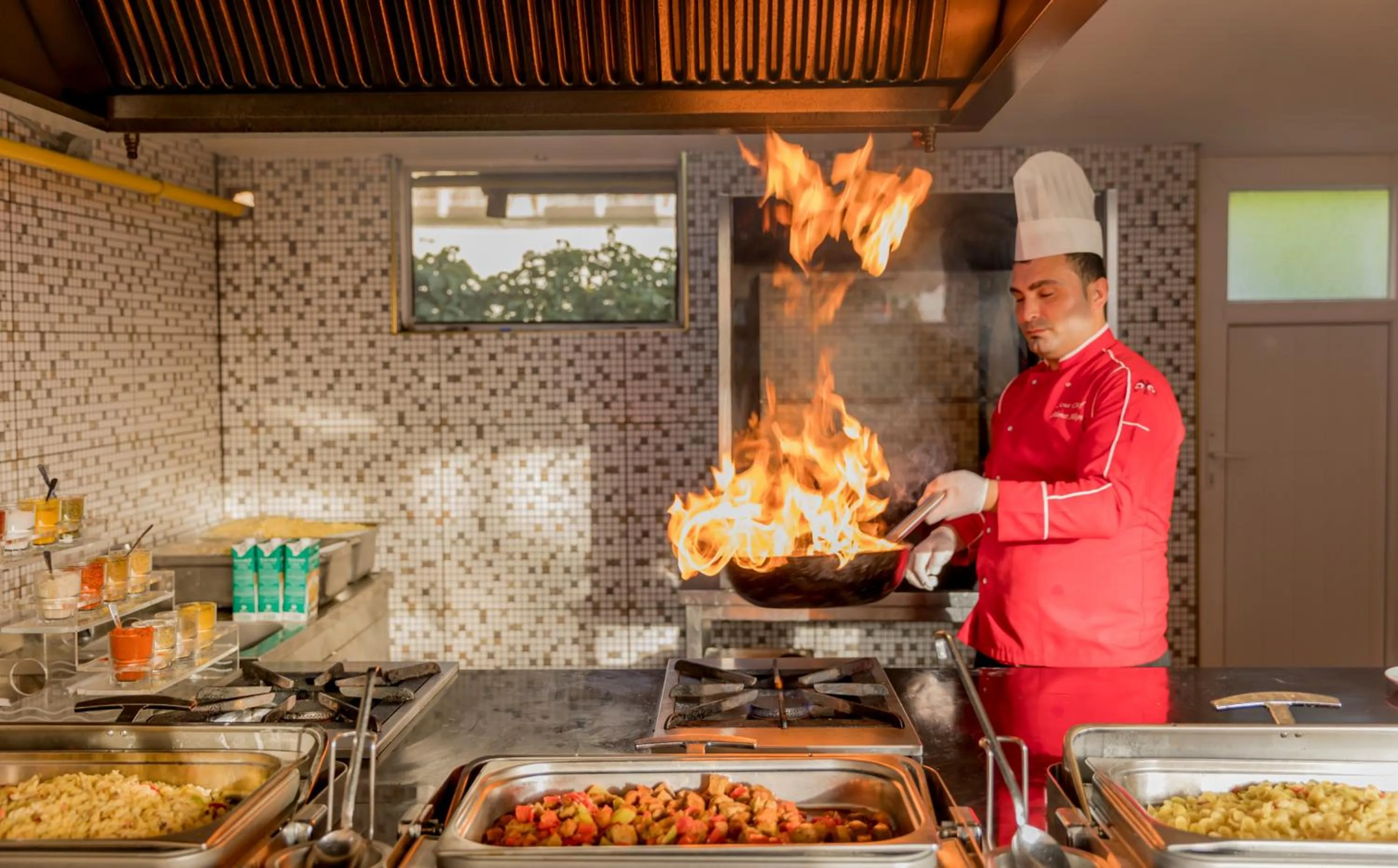 Food and drinks in Holiday Park Resort - Ultra All İnclusive