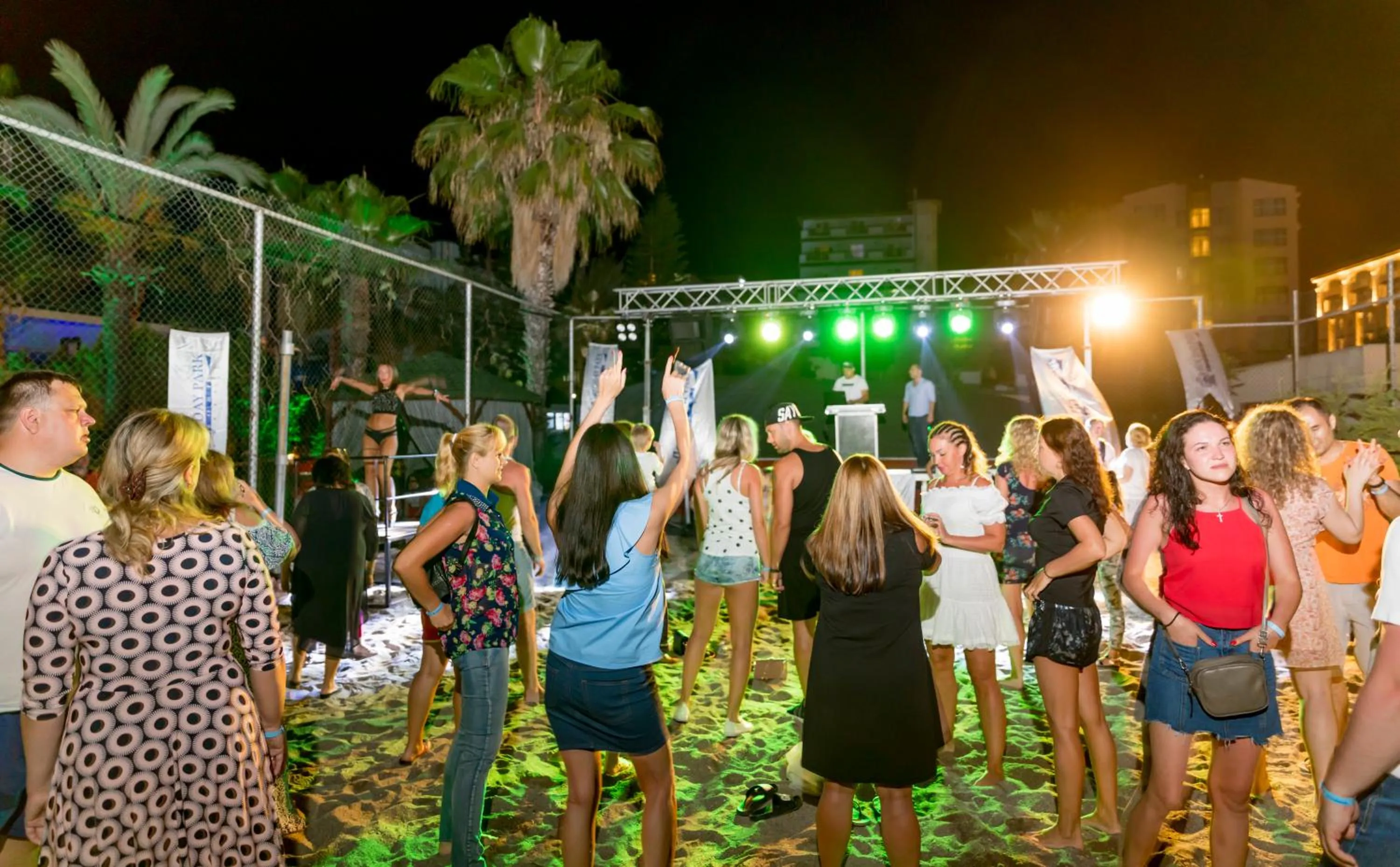 Evening entertainment in Holiday Park Resort - Ultra All İnclusive