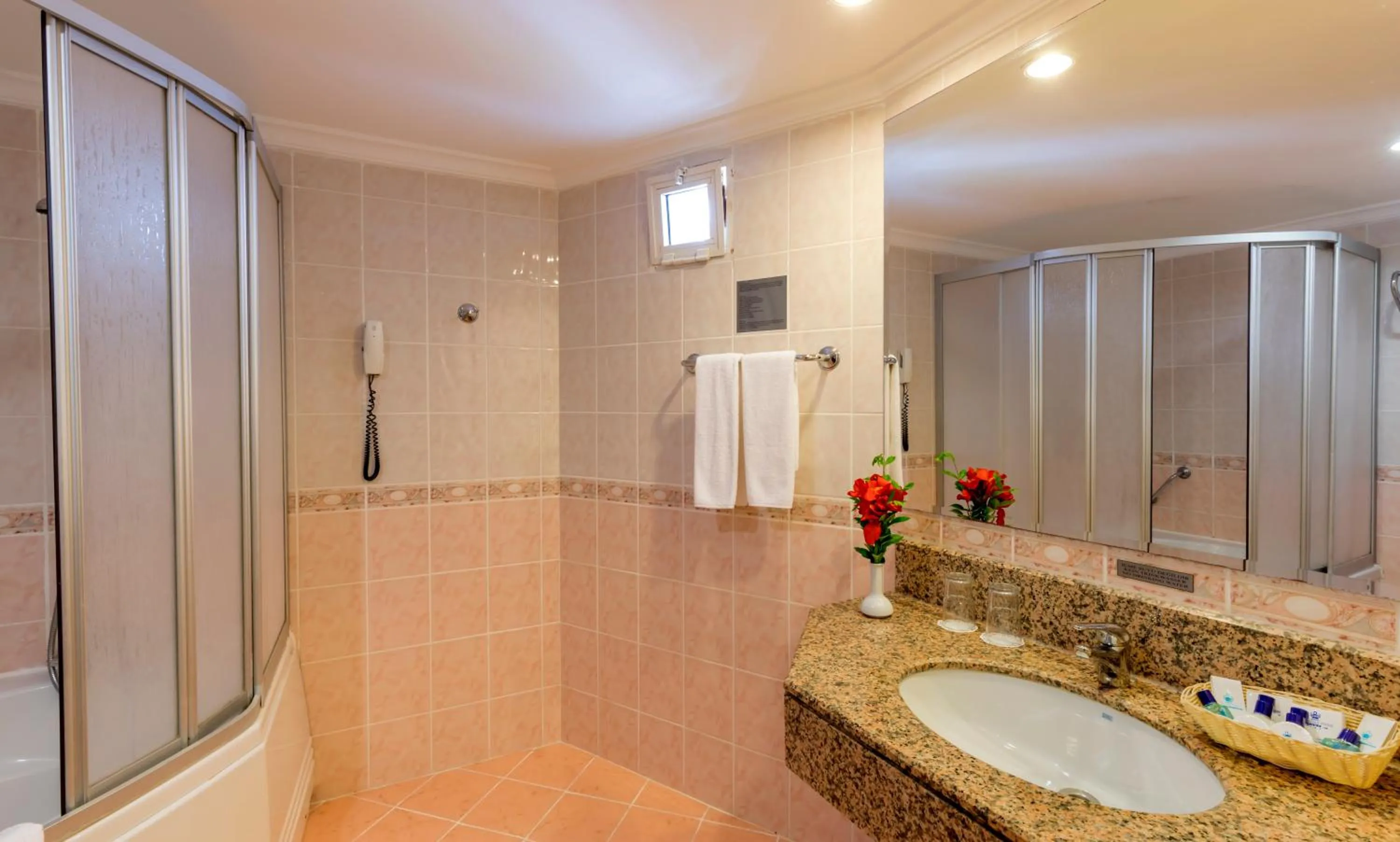 Bathroom in Holiday Park Resort - Ultra All İnclusive