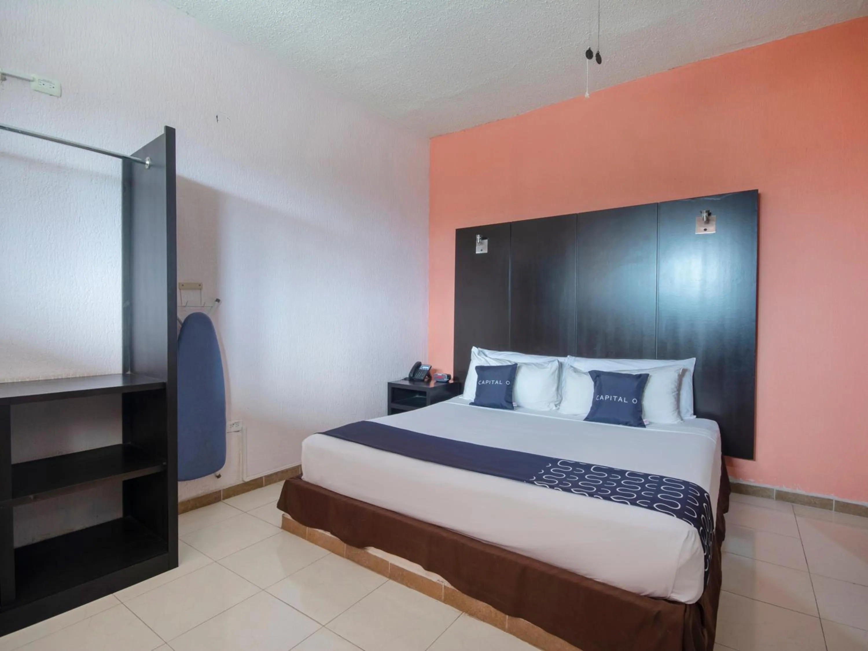 Bedroom in Hotel Spa Shalam