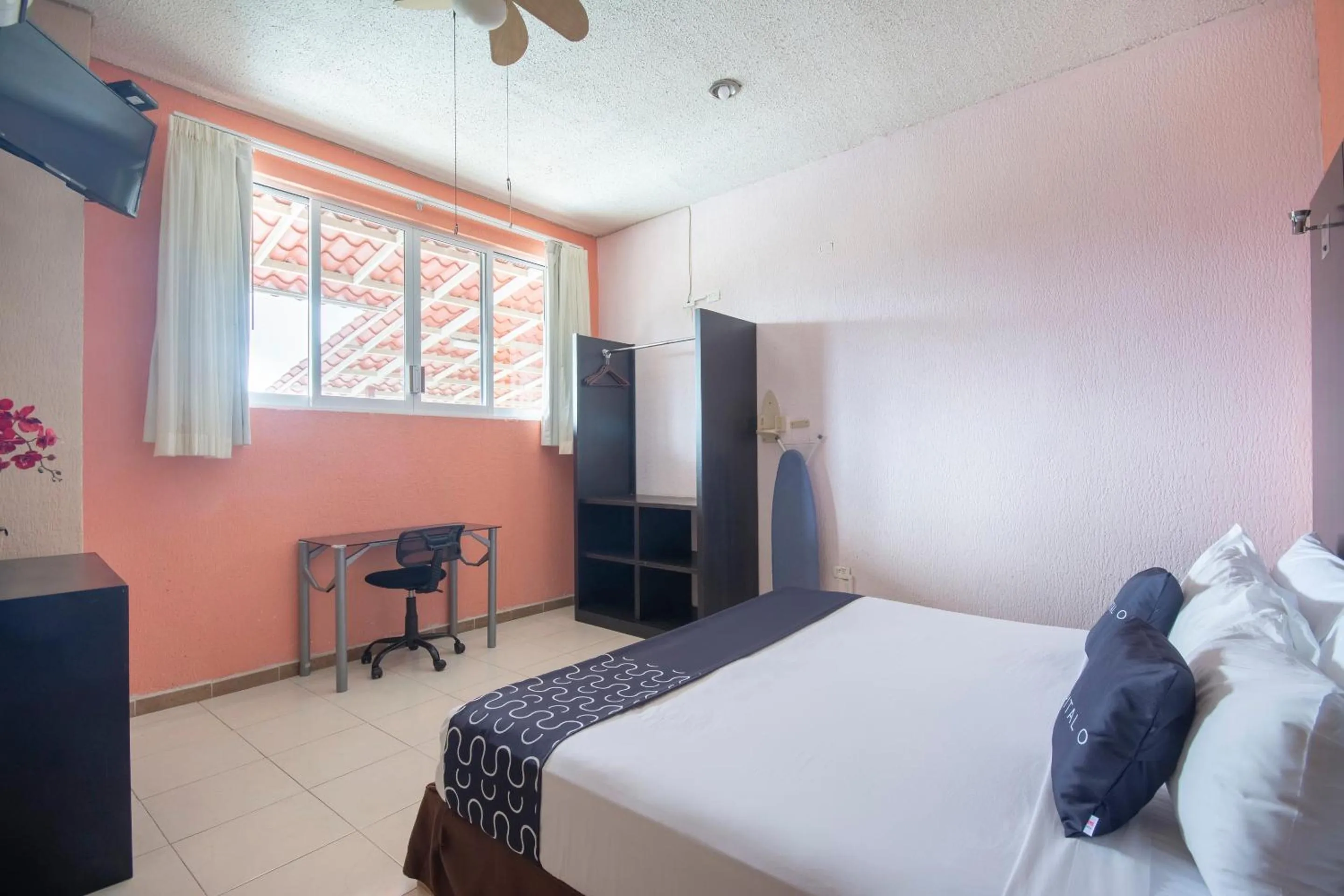 Bedroom in Hotel Spa Shalam