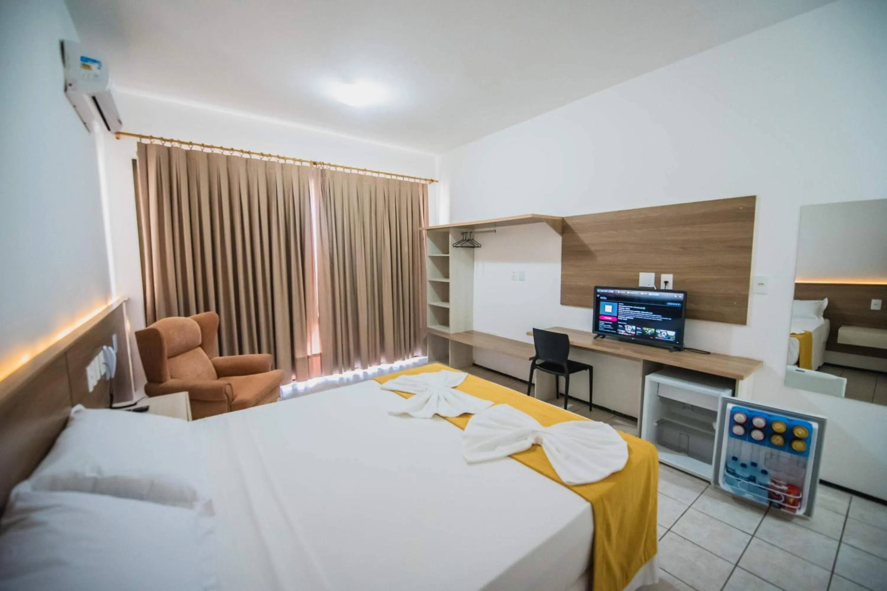 Bed in G2 Beach Hotel