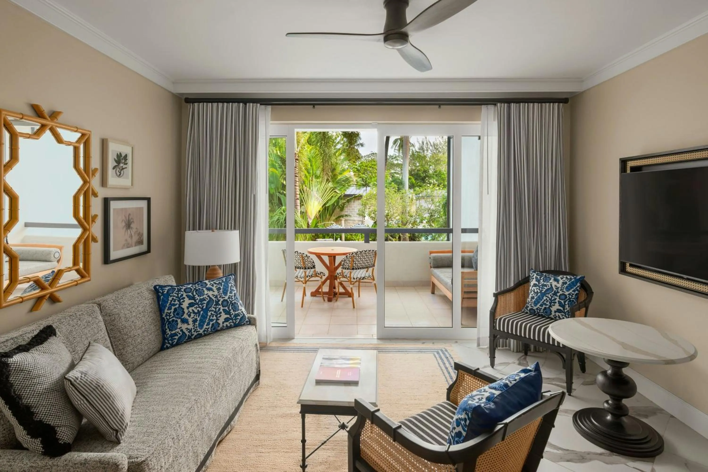 Living room in Colony Club, a Luxury Collection Resort, Barbados