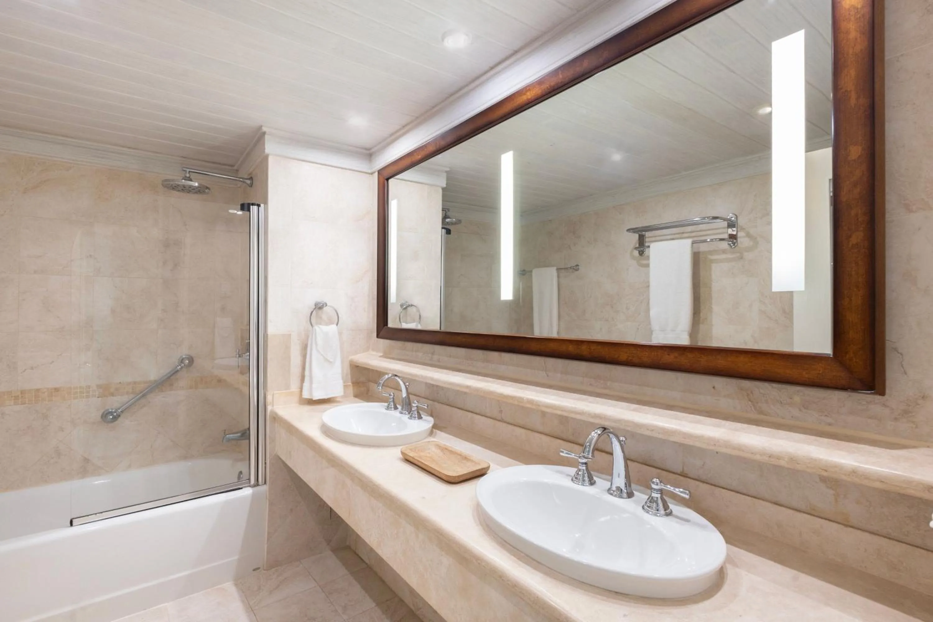 Bathroom in Colony Club, a Luxury Collection Resort, Barbados