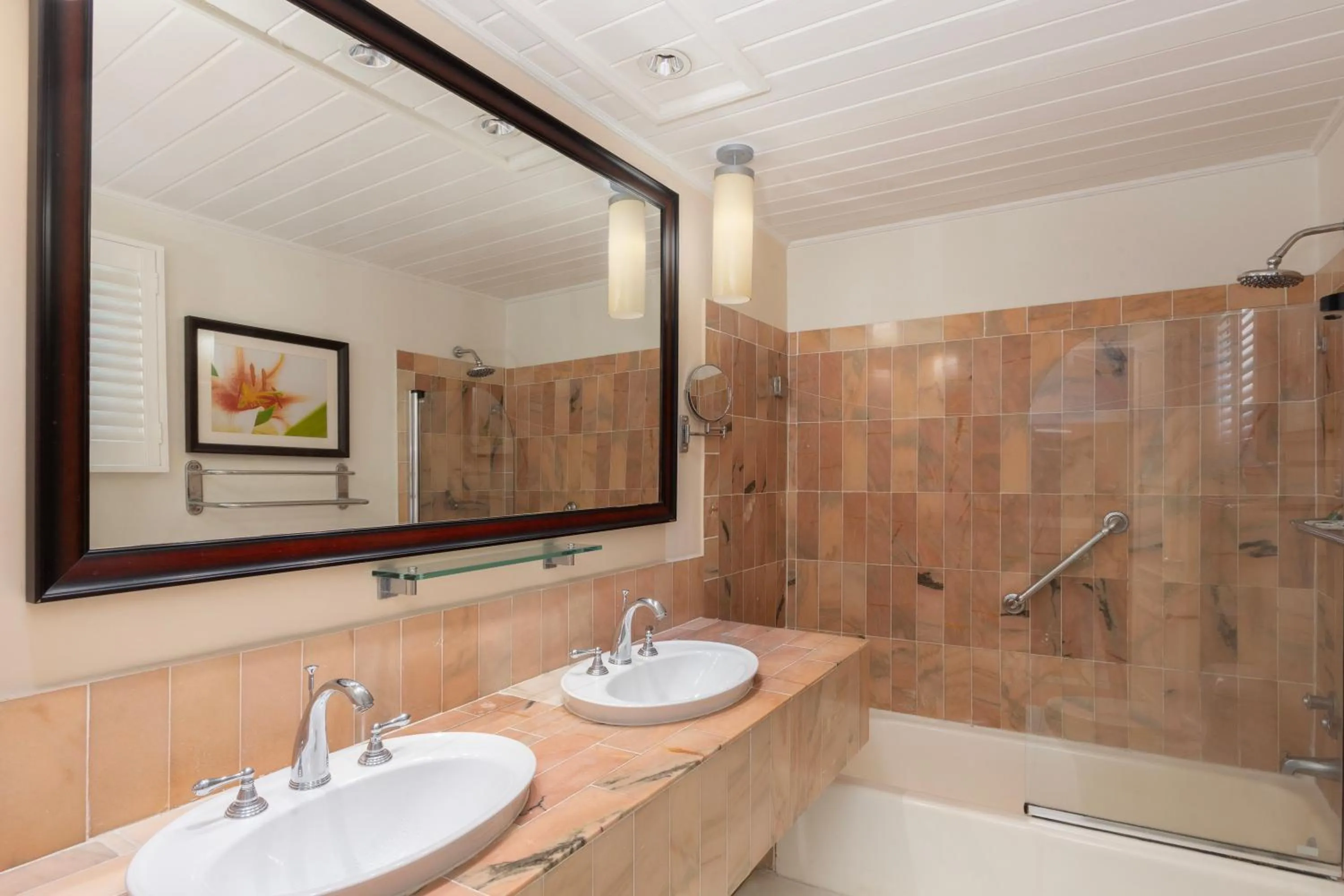 Bathroom in Tamarind by Elegant Hotels - All-Inclusive