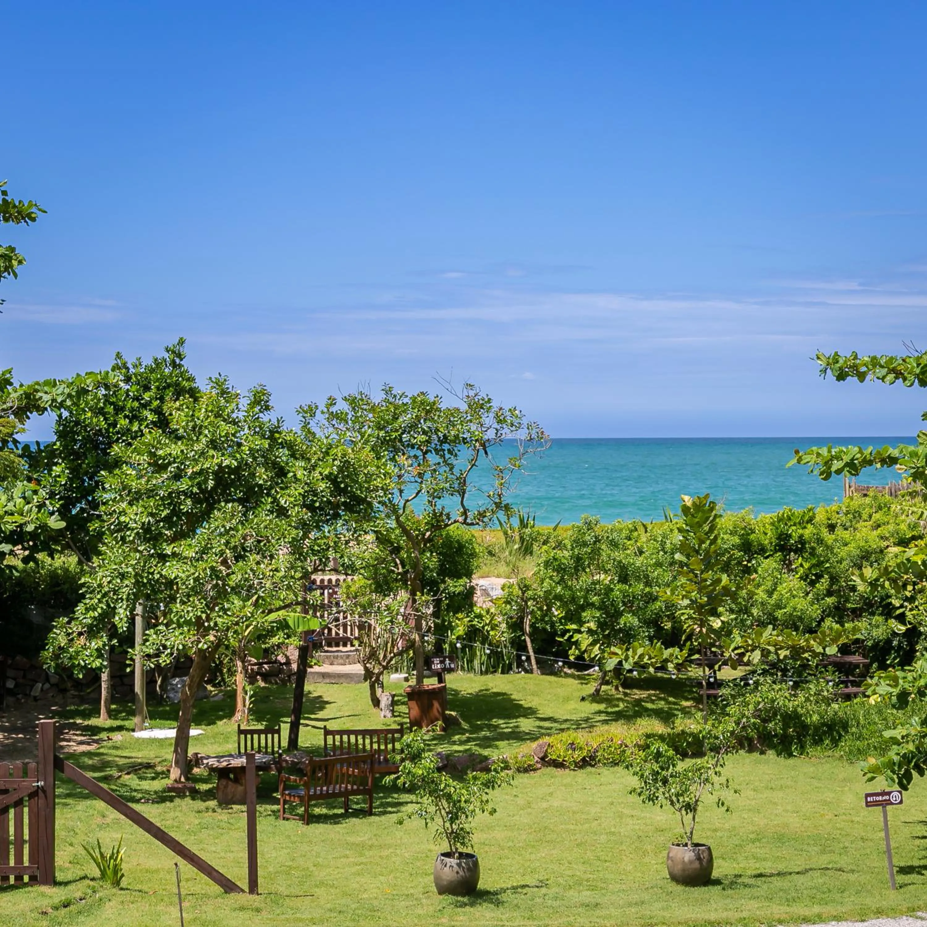 Penareia Floripa Beach Hotel