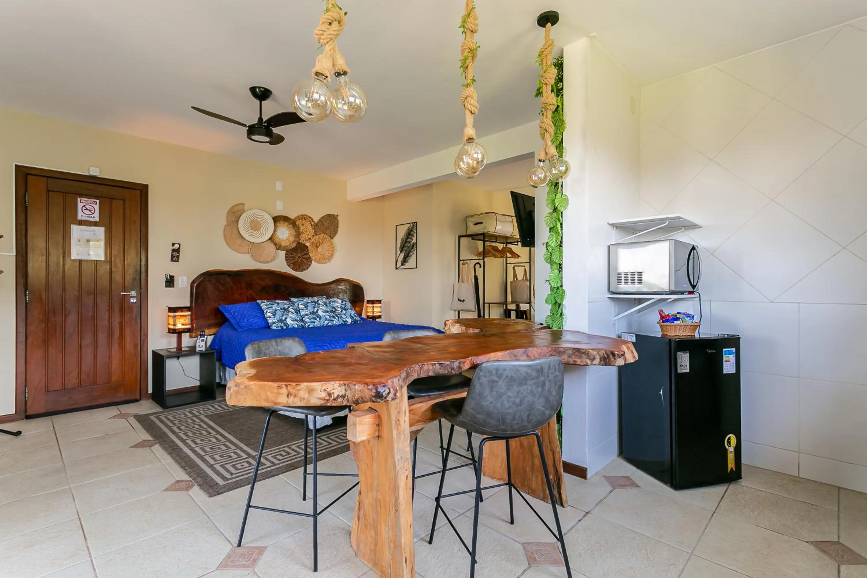 Penareia Floripa Beach Hotel