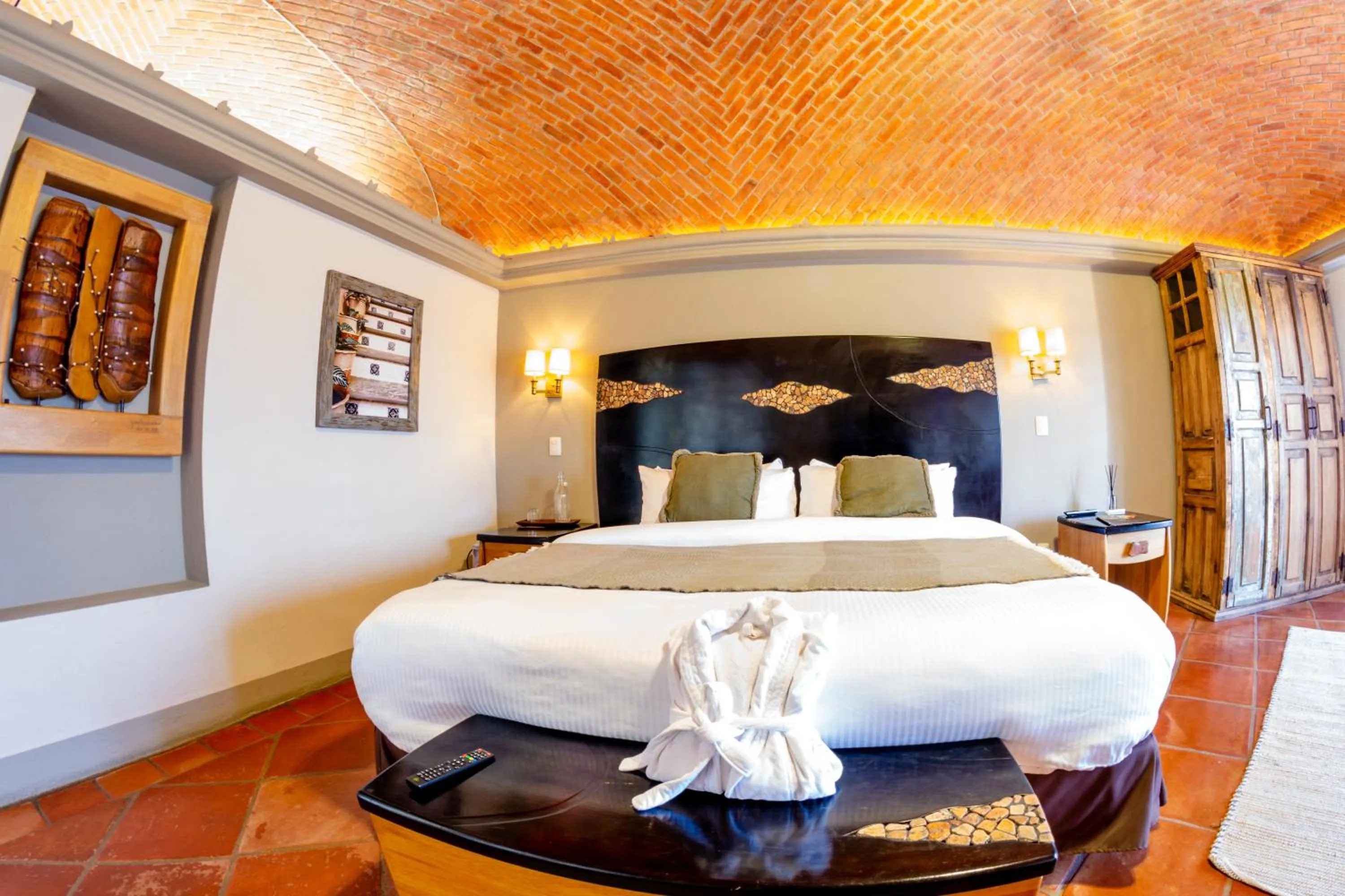 Bed in Hotel Camino de Vinos