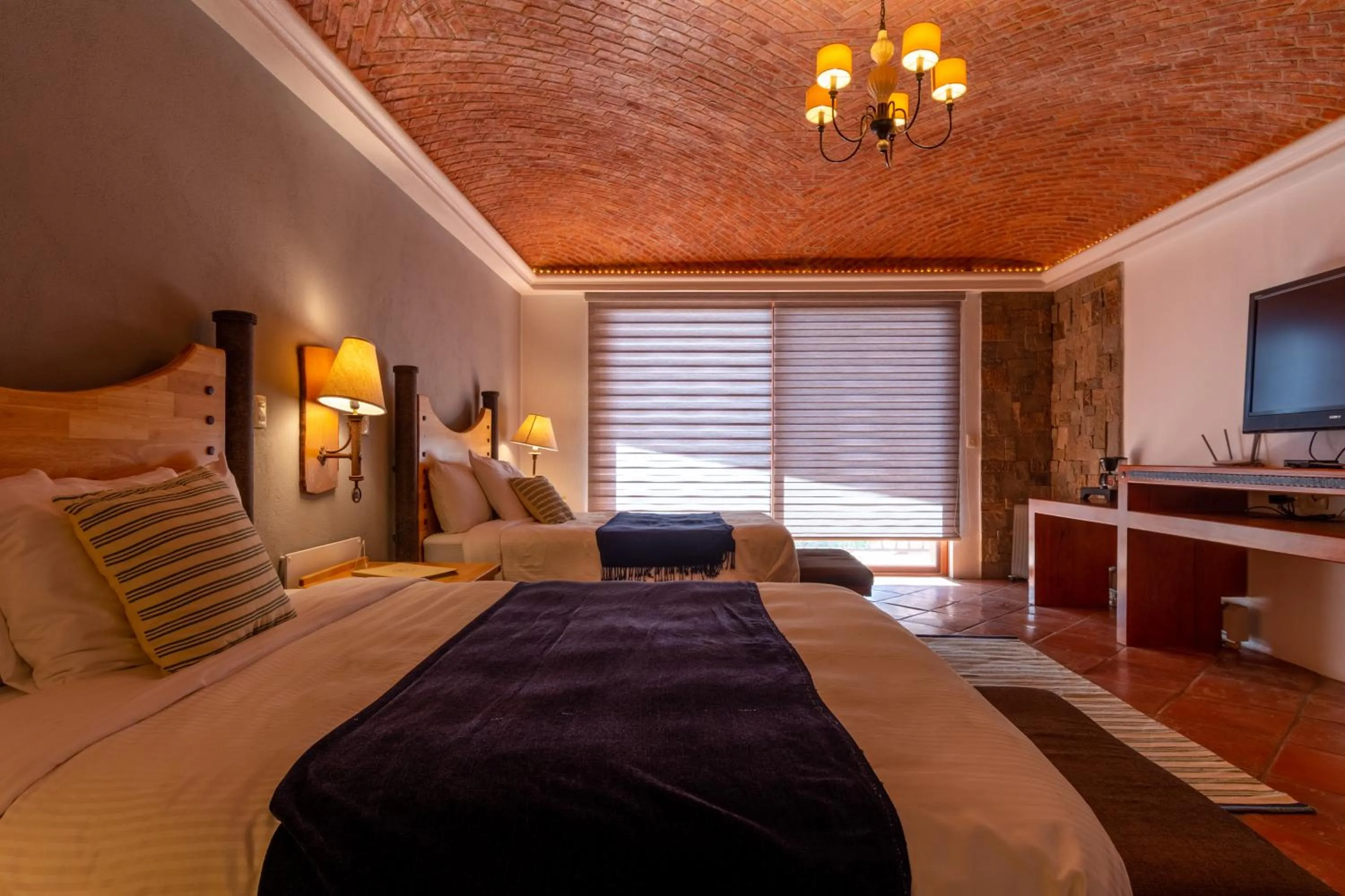 Photo of the whole room in Hotel Camino de Vinos