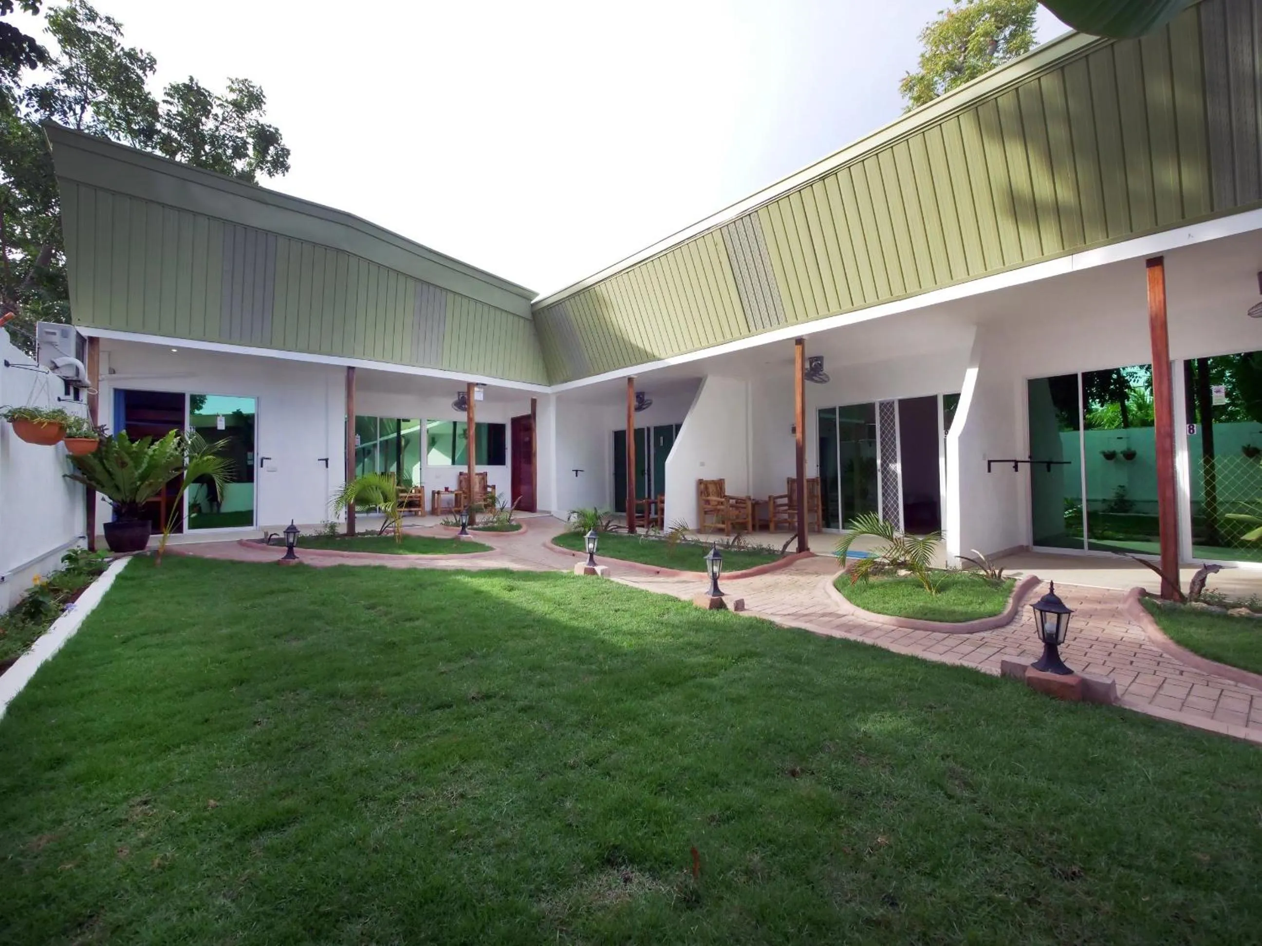 Property building in Alona Gecko Inn