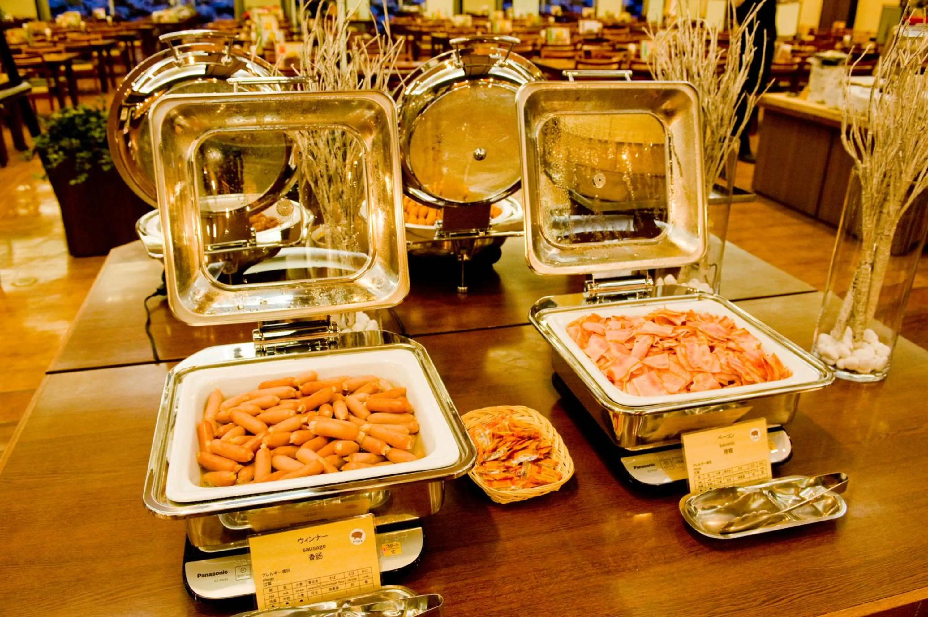 Buffet breakfast in Oehonke