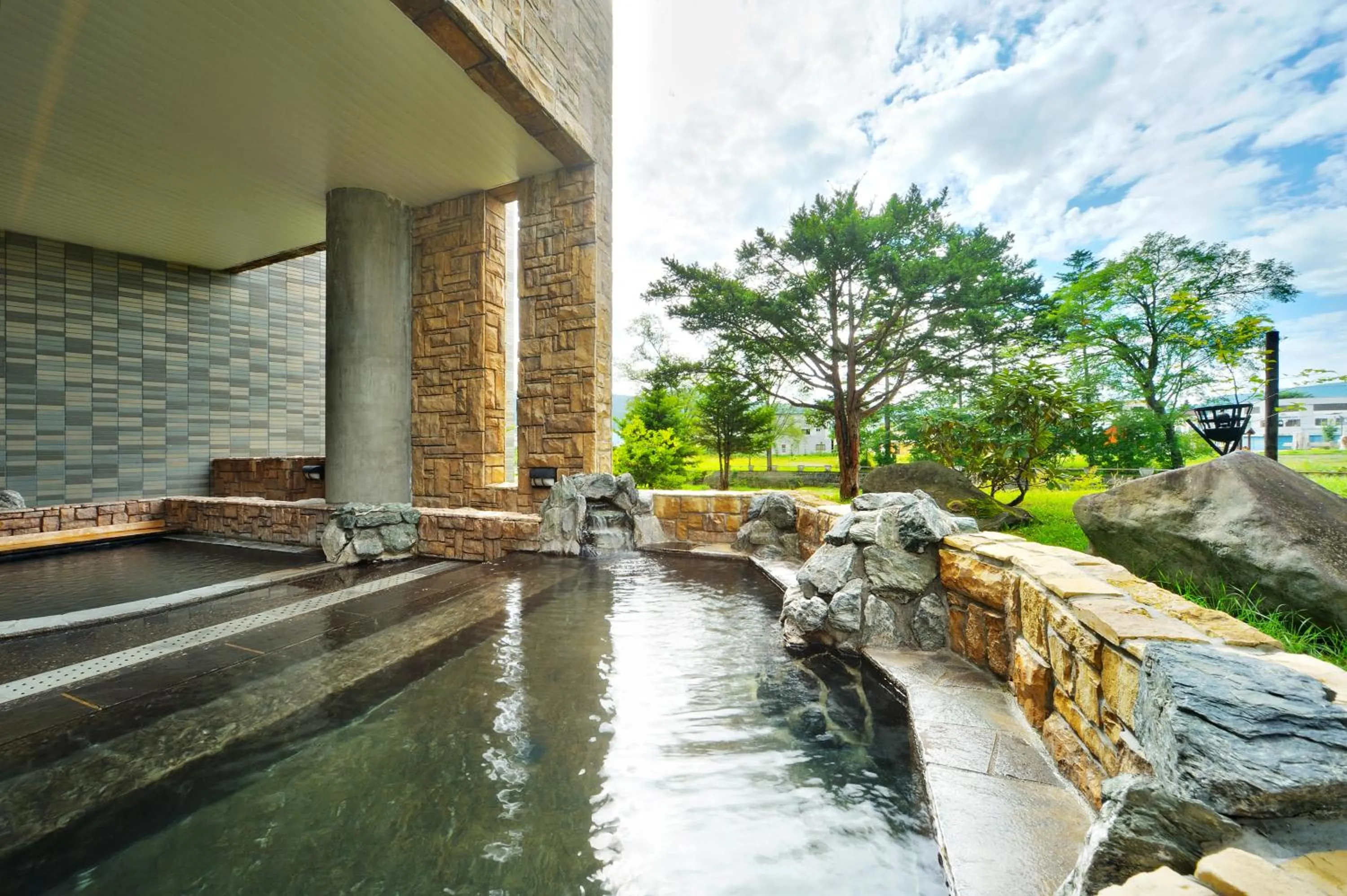 Open Air Bath in Oehonke