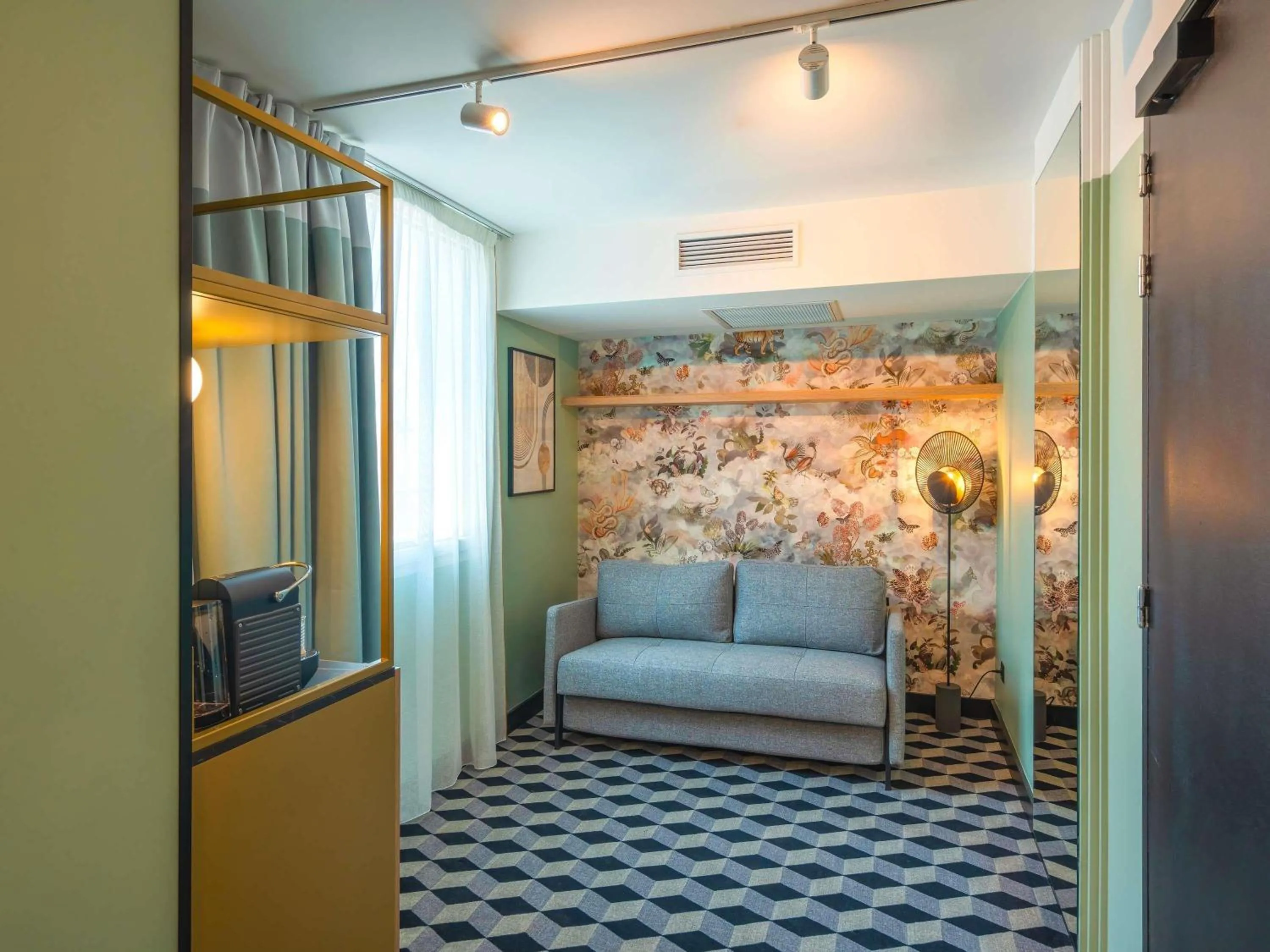 Bedroom in Le Splendid Hotel Lac D'Annecy - Handwritten Collection