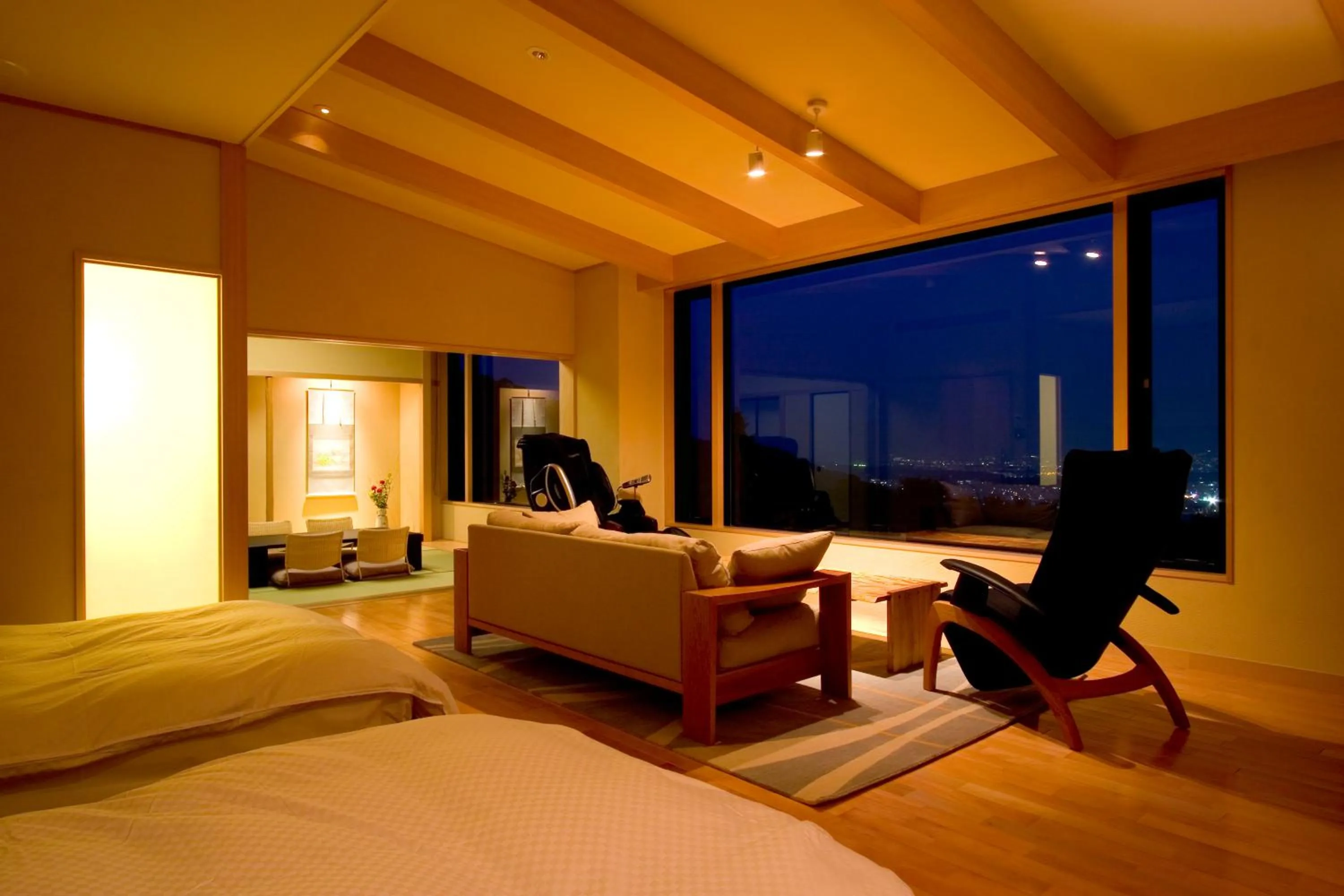 Living room, Bed in 山荘 風の杜 Sanso Kazenomori