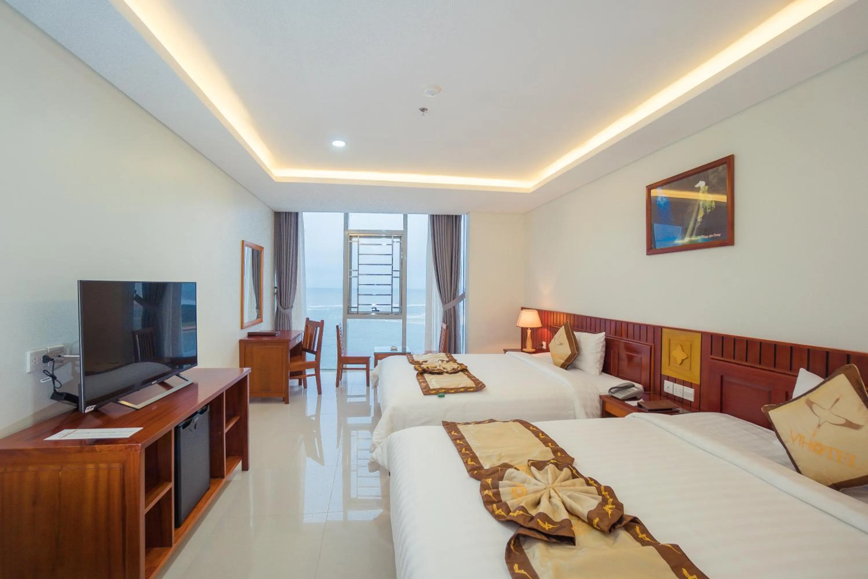 Bed in Vinh Hoang Hotel