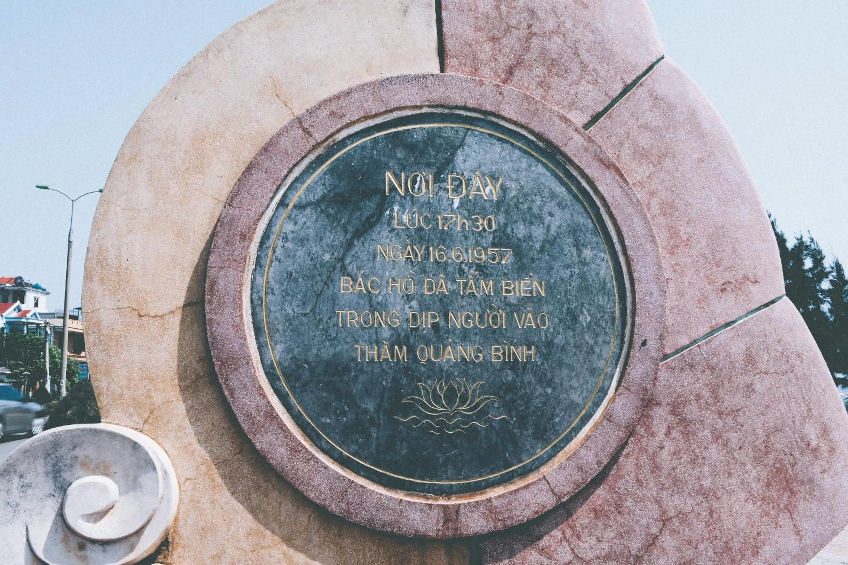 Property building in Vinh Hoang Hotel