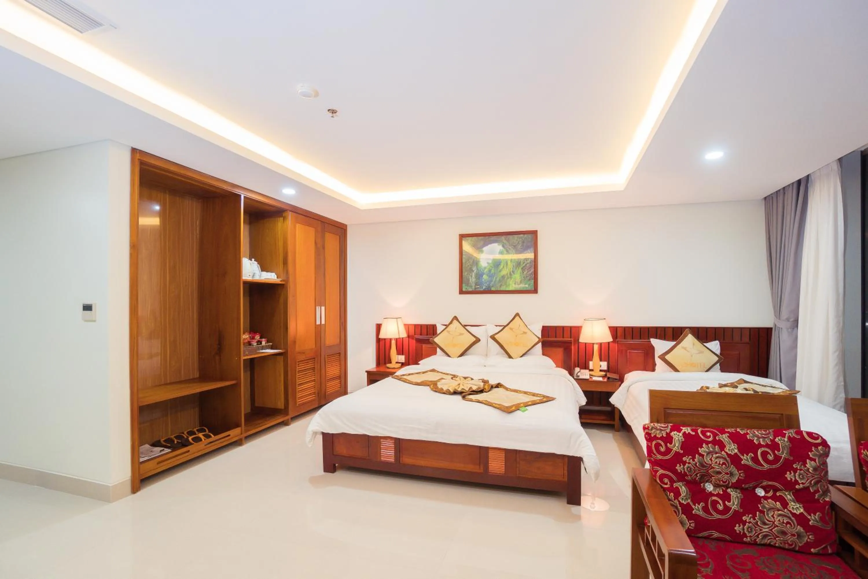 Bed in Vinh Hoang Hotel