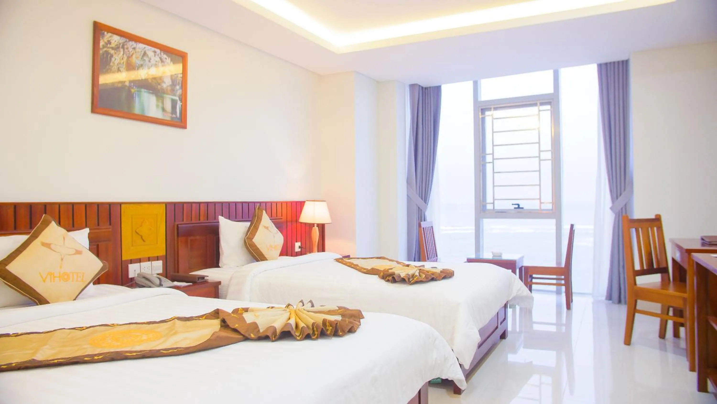 Bed in Vinh Hoang Hotel