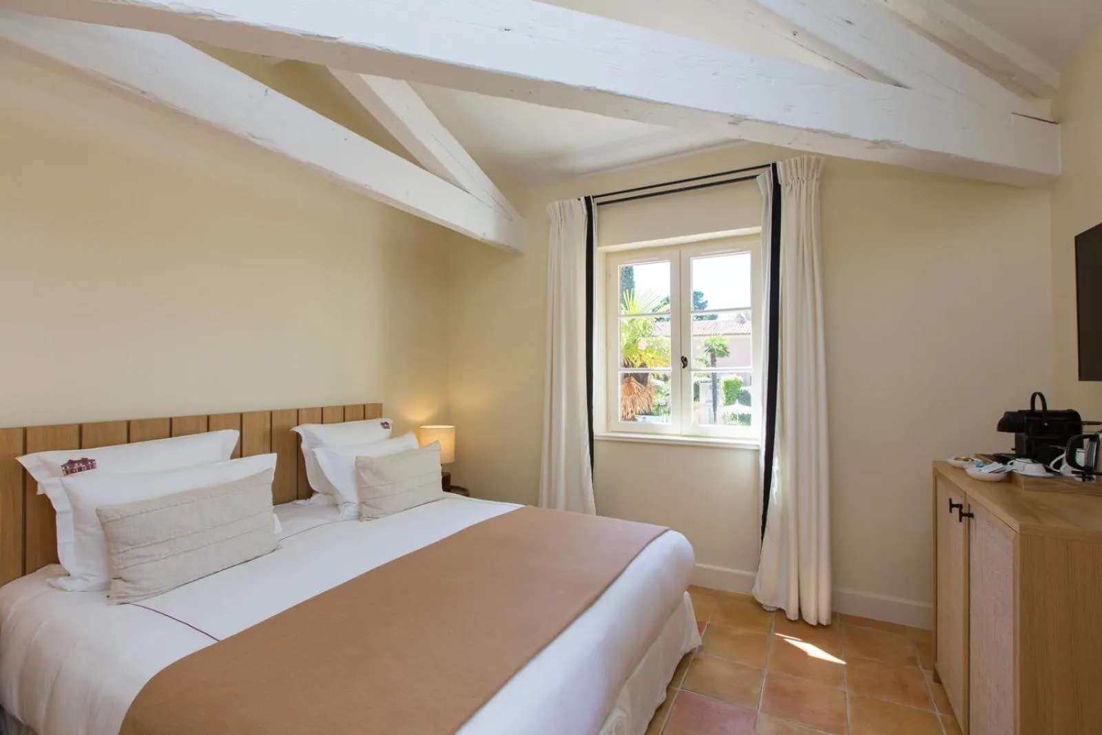 Bed in La Bastide de Saint Tropez