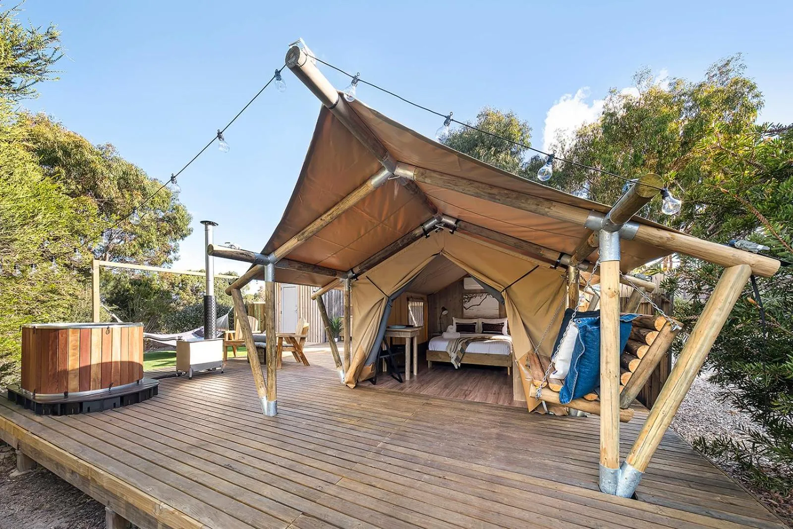 Day in Scamander Sanctuary Holiday Park