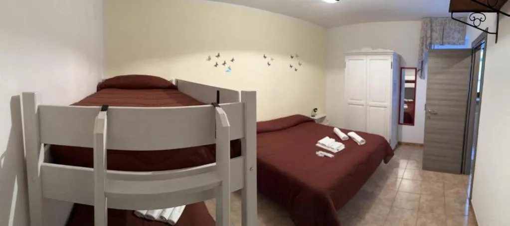 TV and multimedia, Bed in Claudia B&B