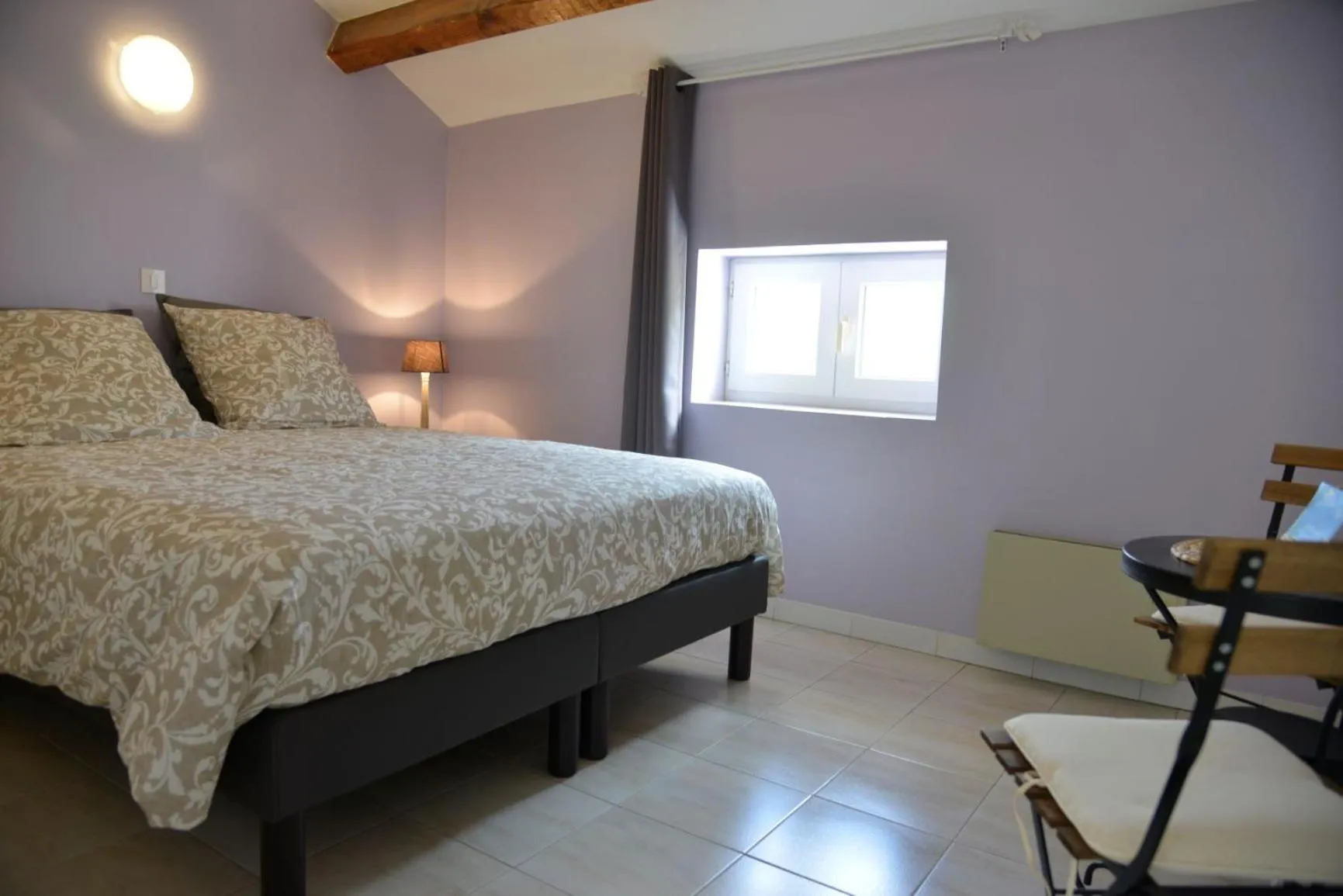 Bed in Au Grand Bonheur