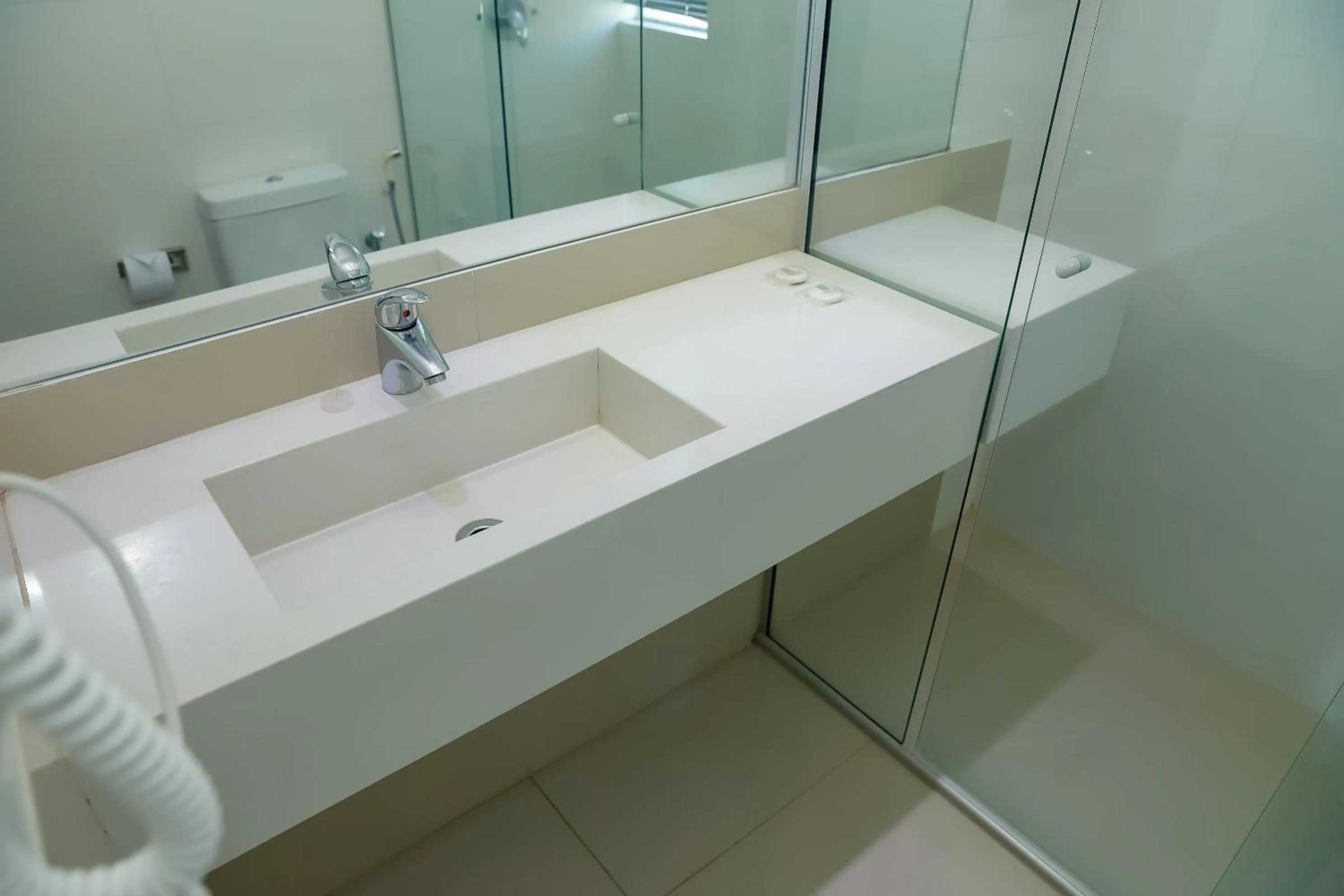 Bathroom in Verona Tower Hotel