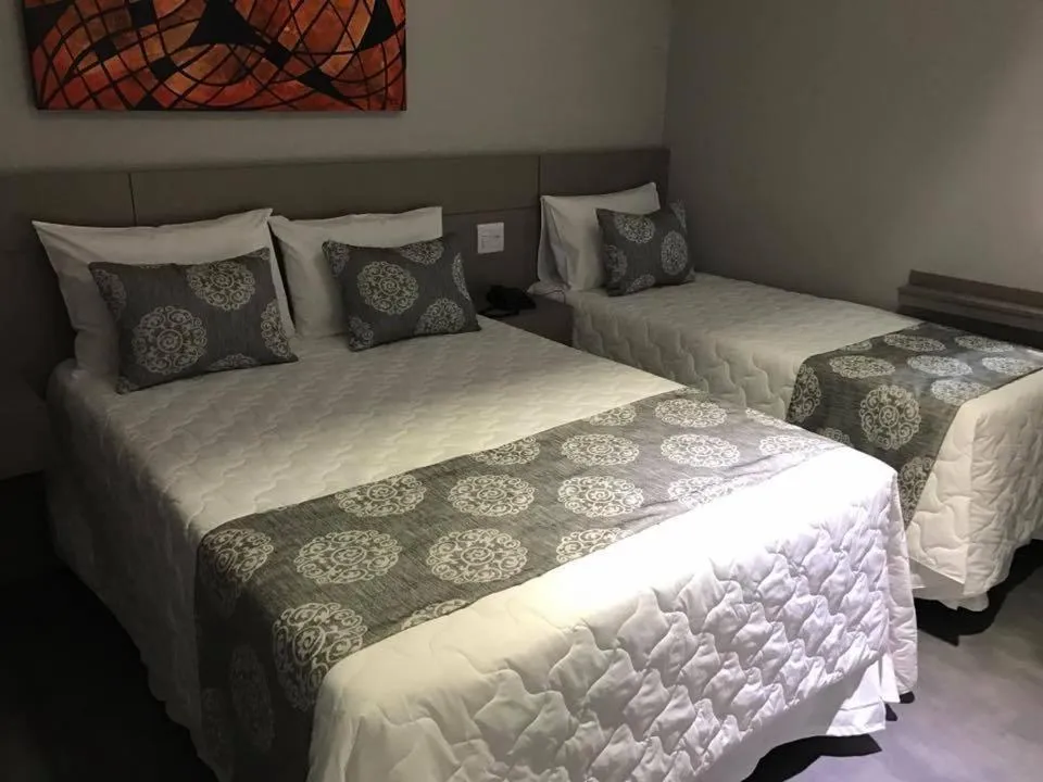 Family, Bed in Verona Tower Hotel