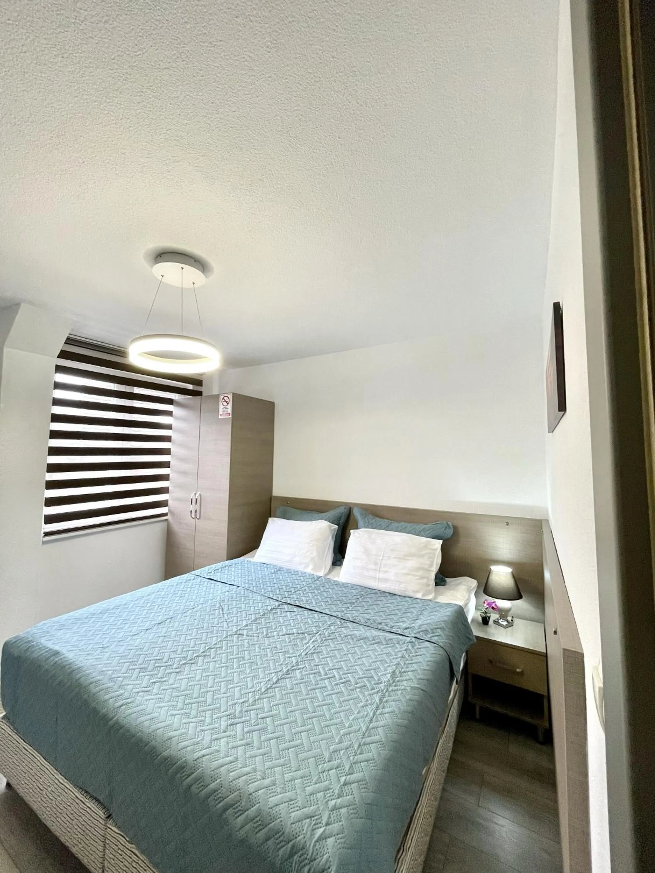 Bed in Stone Bridge Hotel