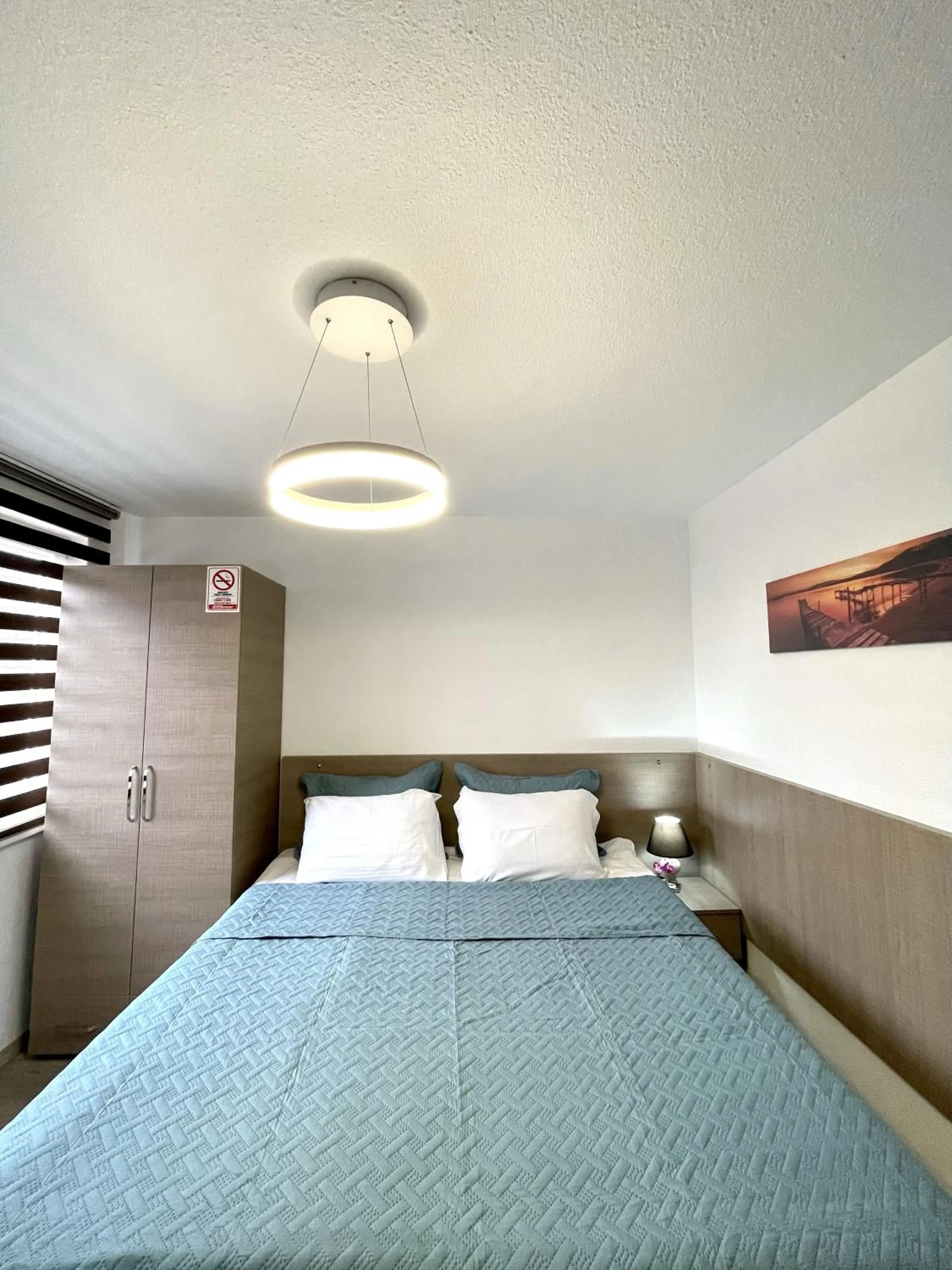 Bed in Stone Bridge Hotel