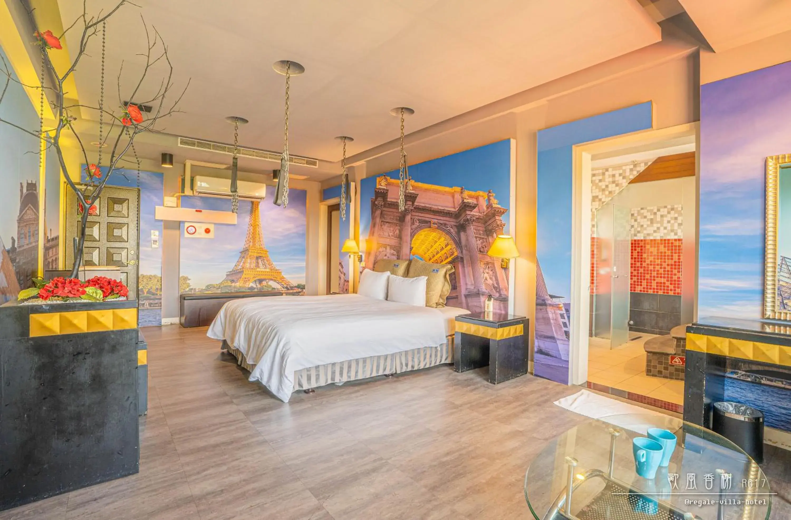 Deluxe Double Room (Check-in after 18:00) in Regale Motel Deluxe Double Room (Check-in after 18:00) in Regale Motel