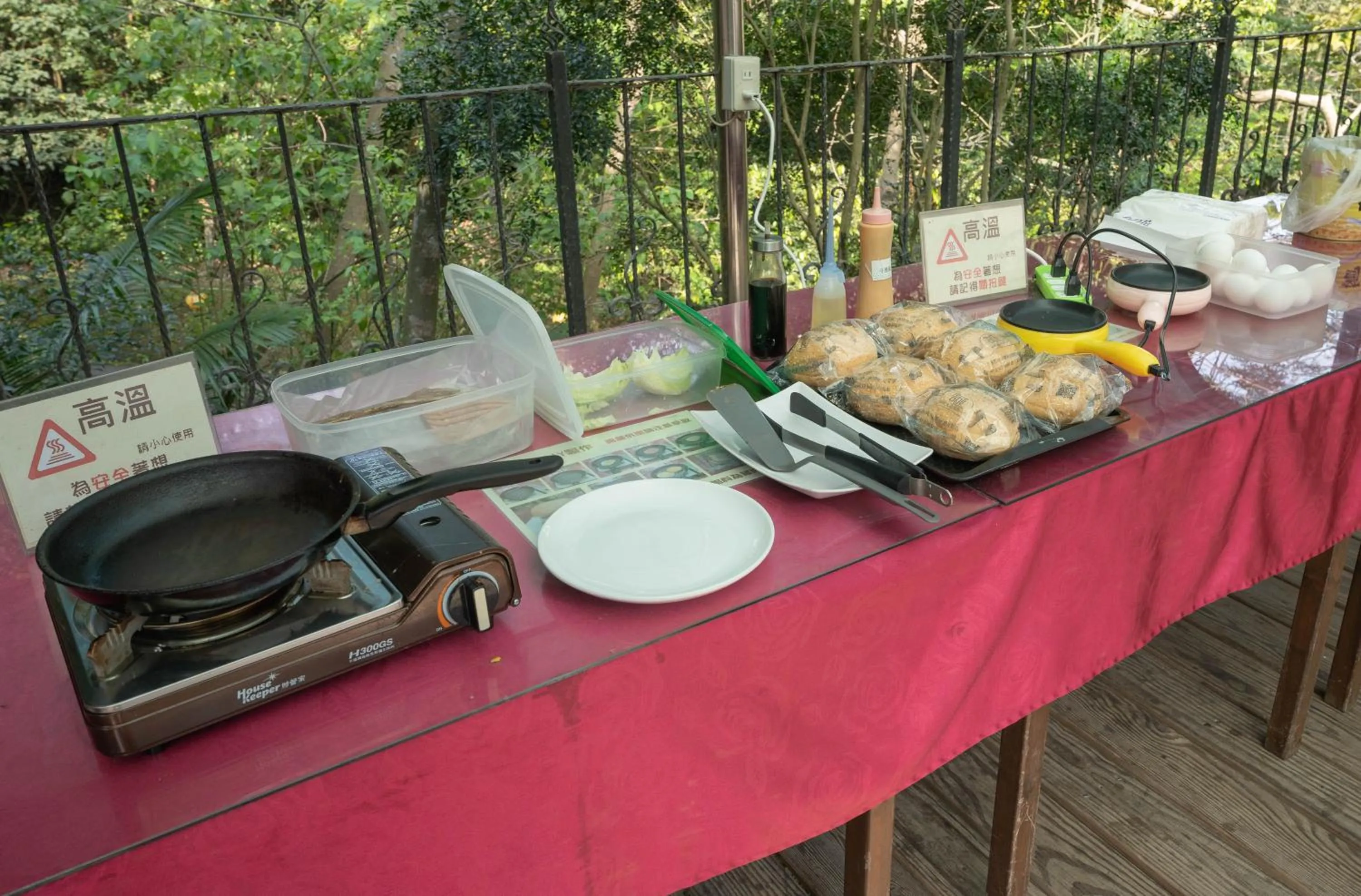 Balcony/Terrace in Regale Motel
