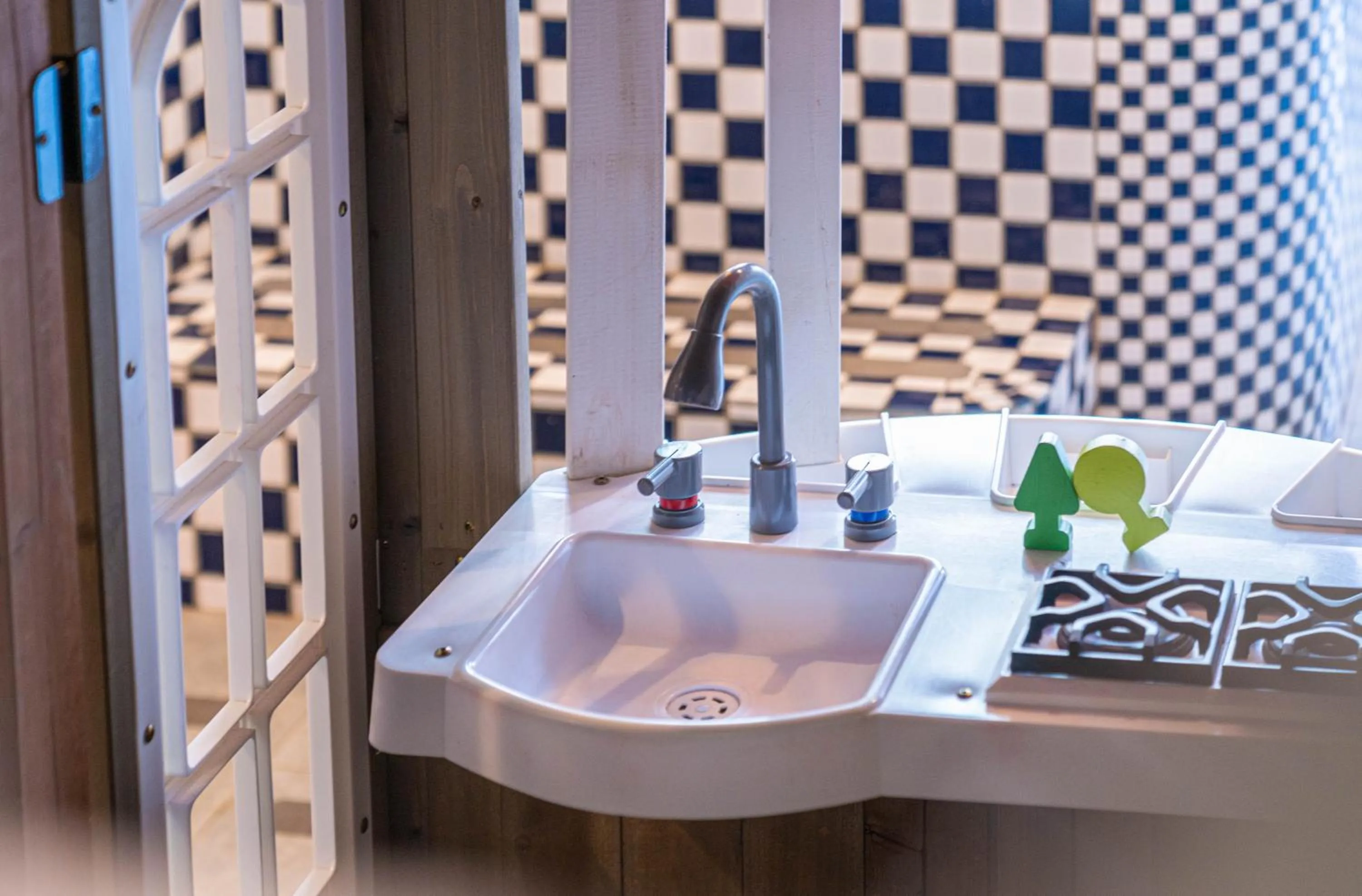 Bathroom in Regale Motel