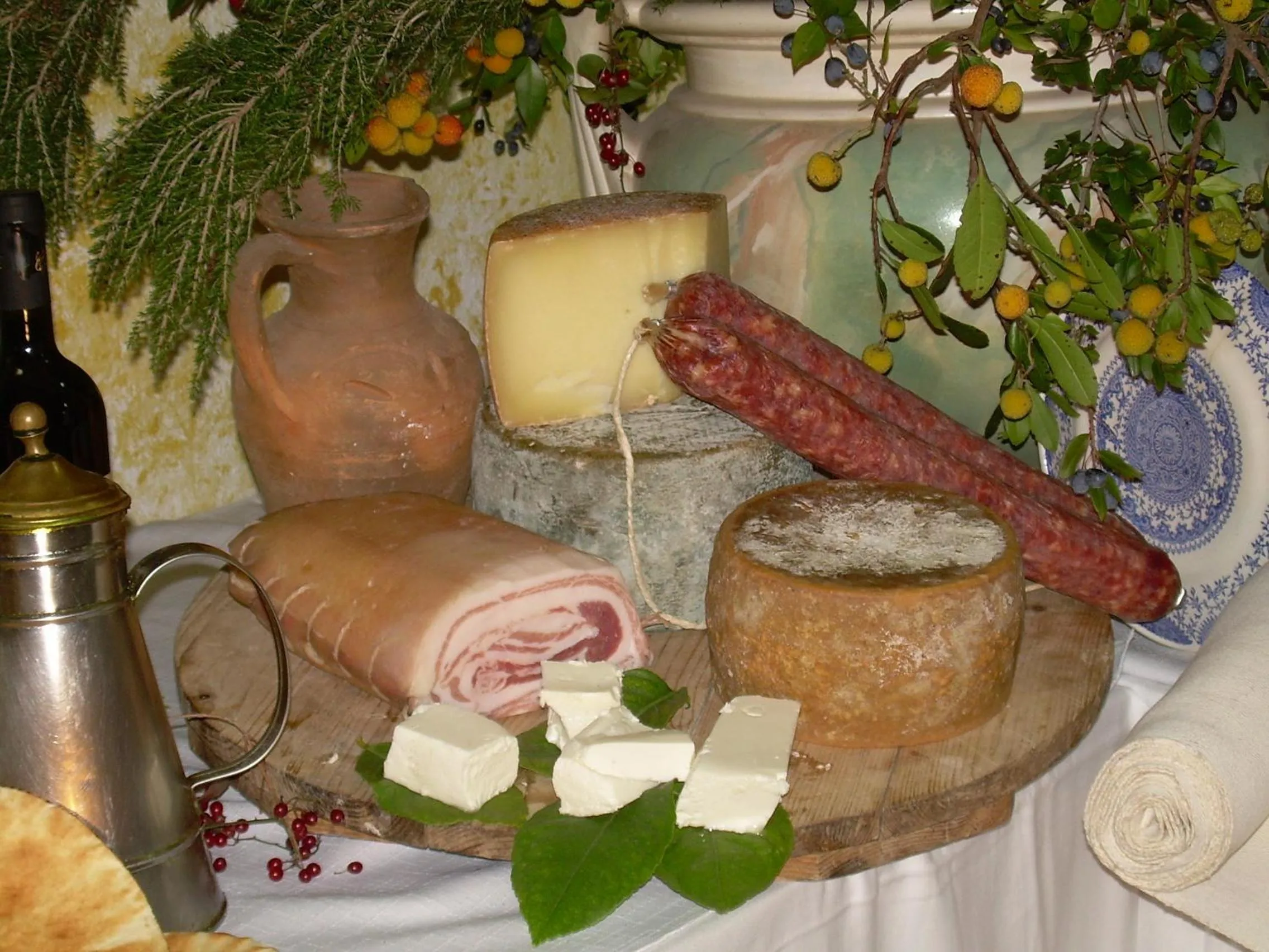 Food in Hotel S'Ortale Possibilità di Parcheggio interno e Ristorante all'aperto