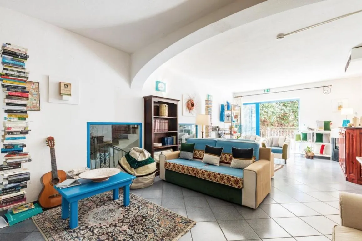 Hotel S'Ortale Possibilità di Parcheggio interno e Ristorante all'aperto