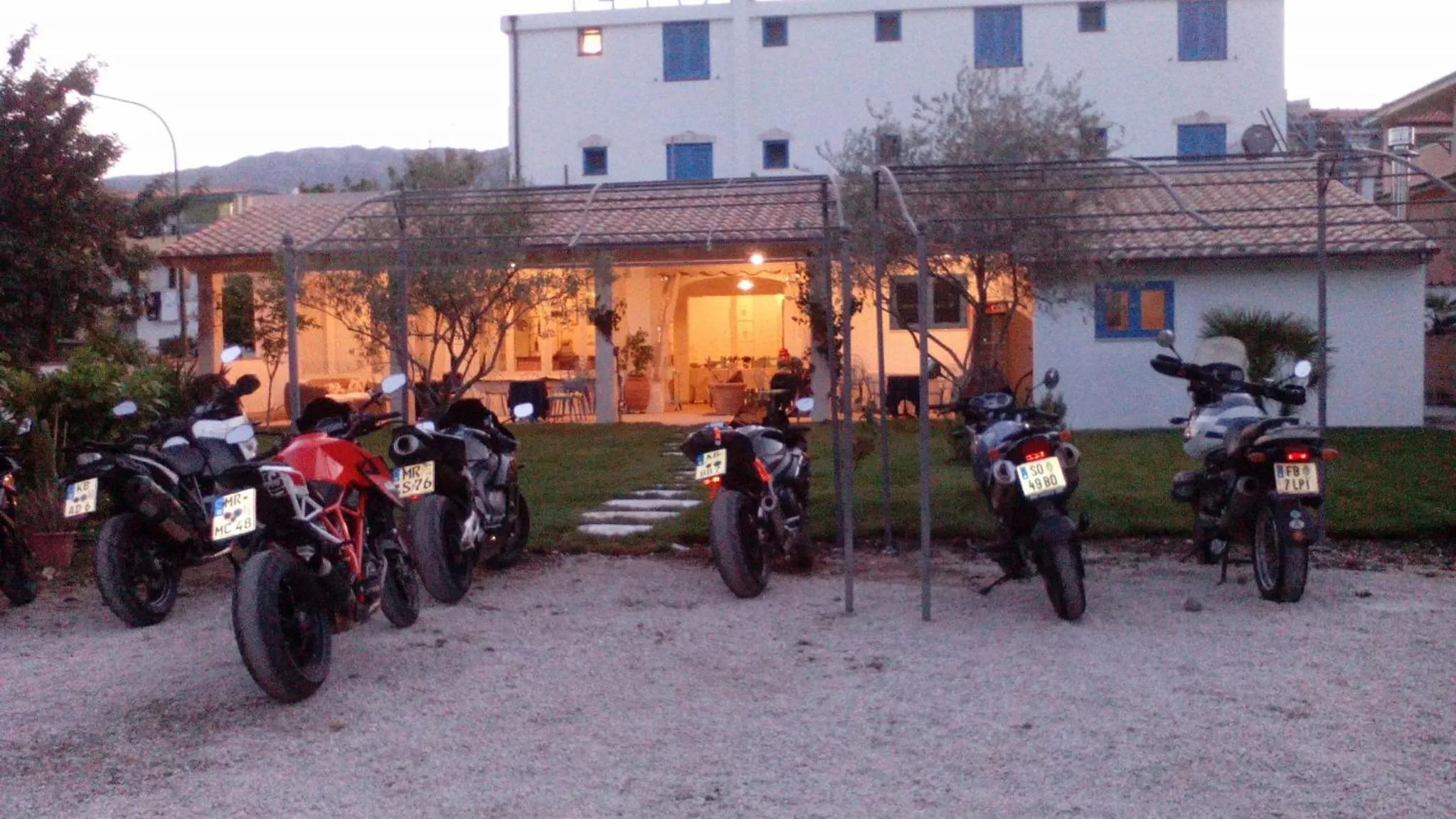 Property building in Hotel S'Ortale Possibilità di Parcheggio interno e Ristorante all'aperto