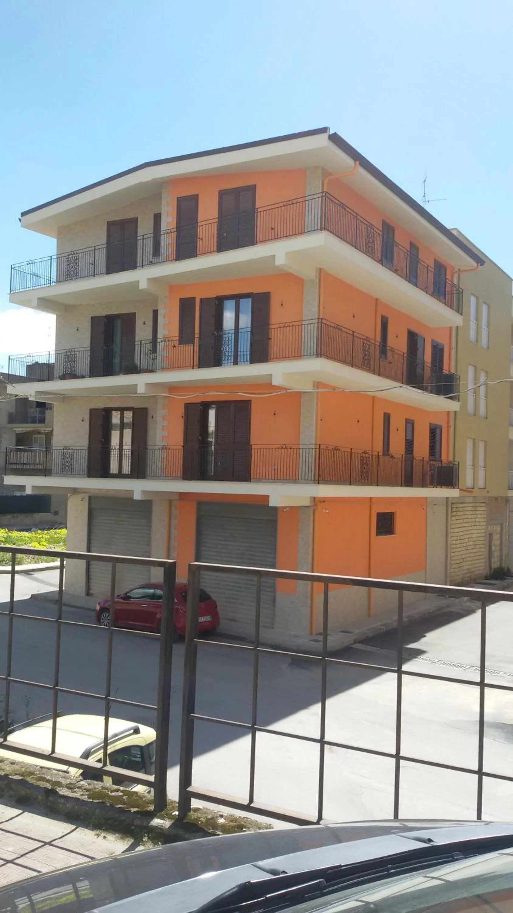 Property building in Daphnae House