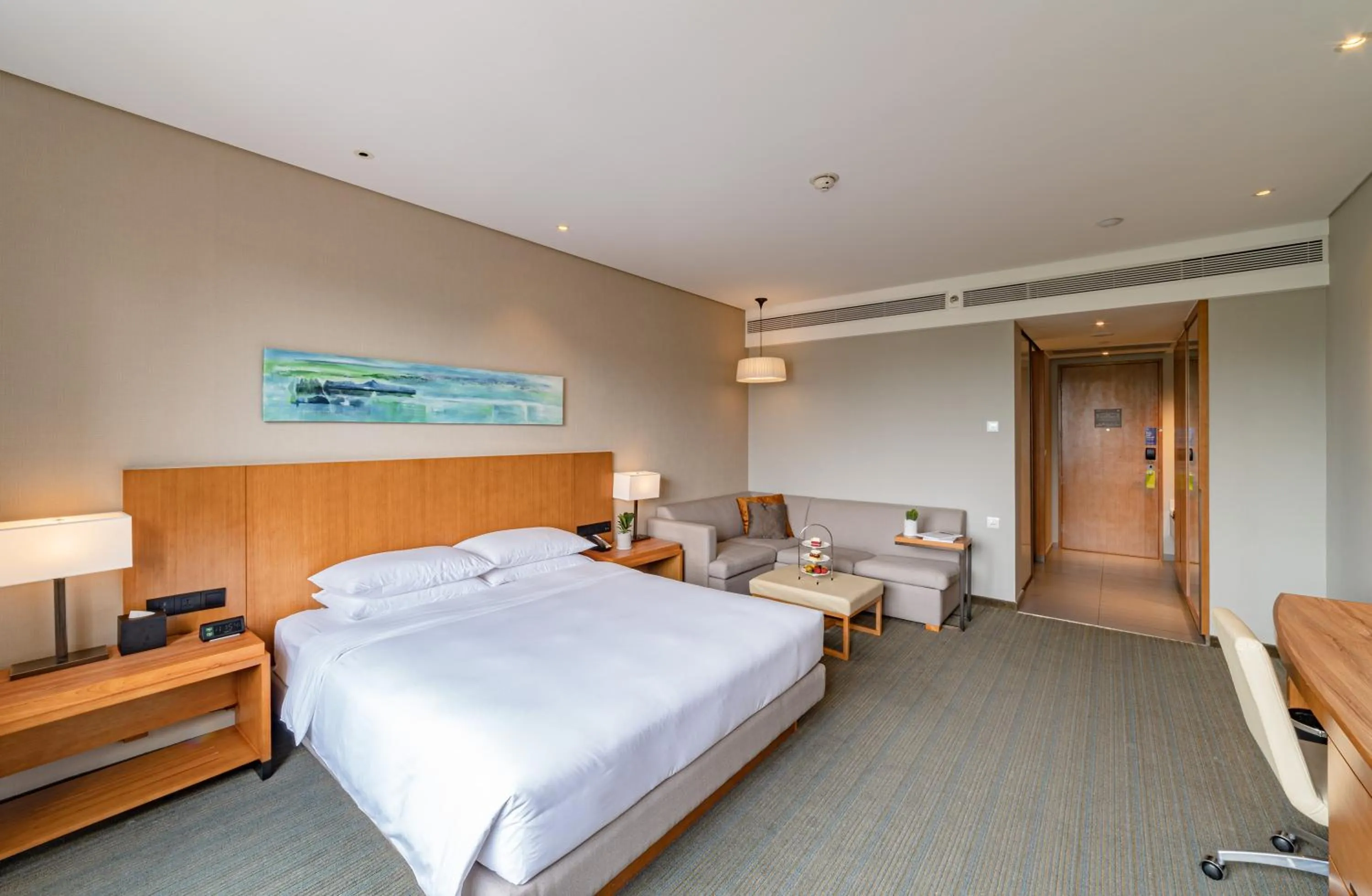 Photo of the whole room, Bed in Hyatt Place Foshan Lishui