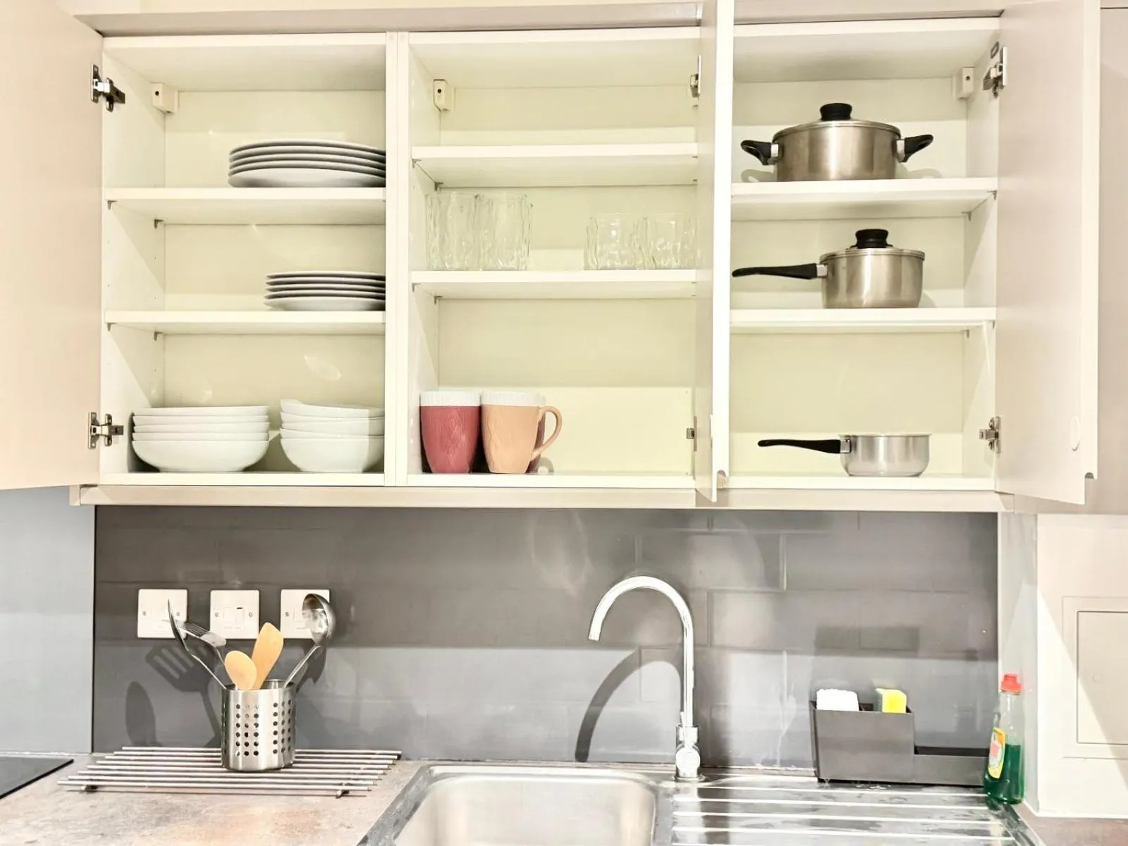 Hampton Suites Serviced Apartments