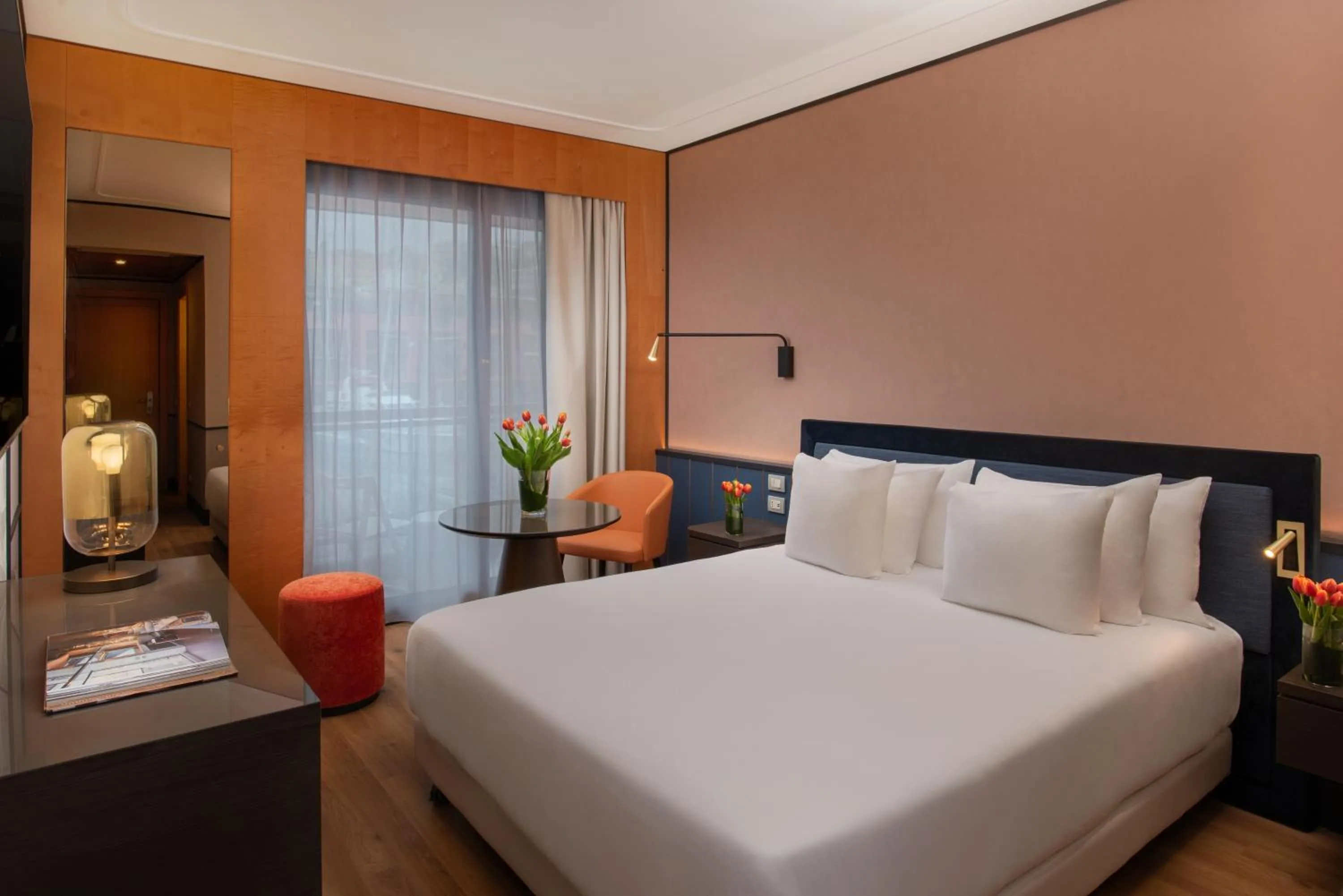 Bed in NH Collection Genova Marina