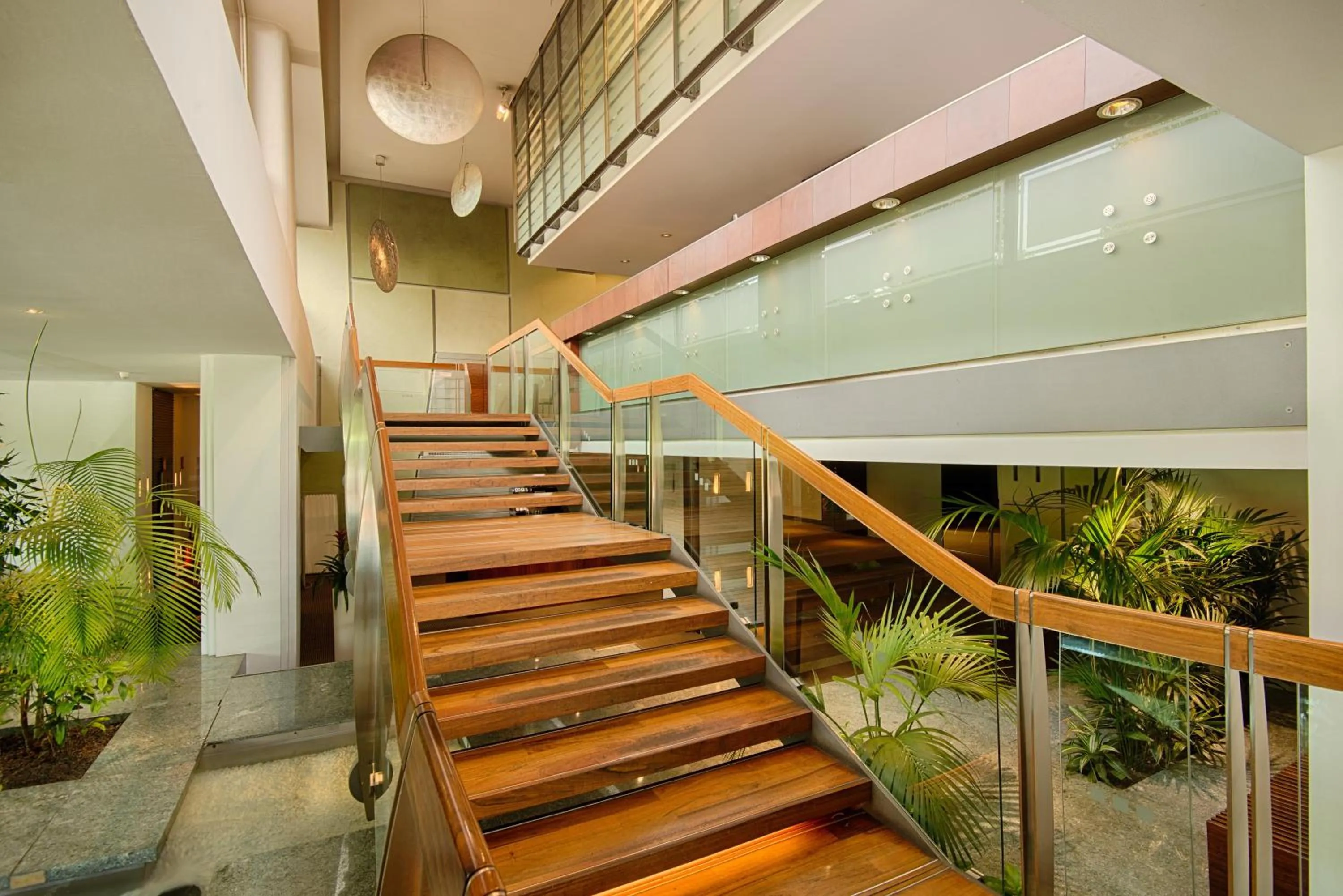 Lobby or reception in NH Milano 2