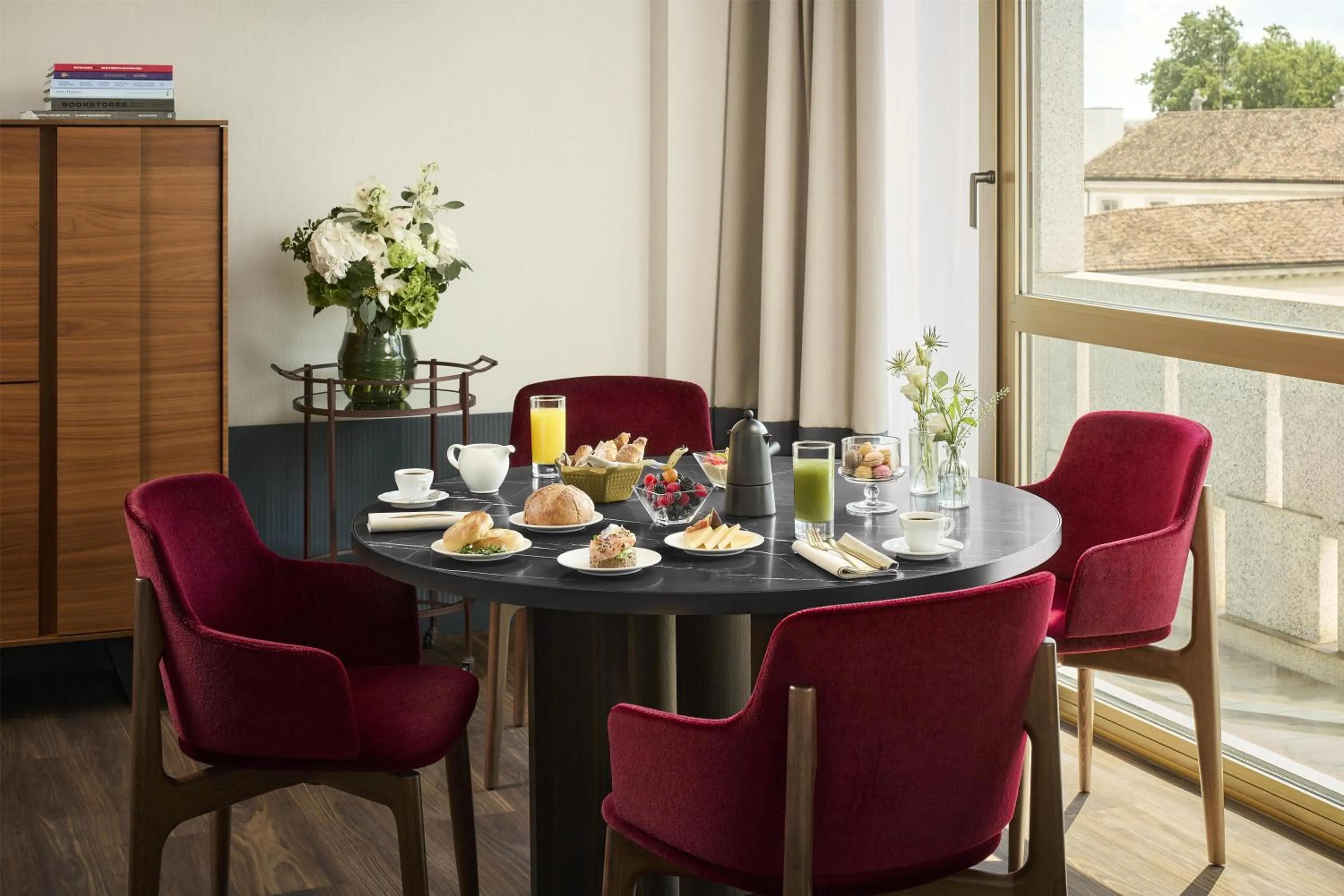 Bedroom in Tivoli President Milano Hotel