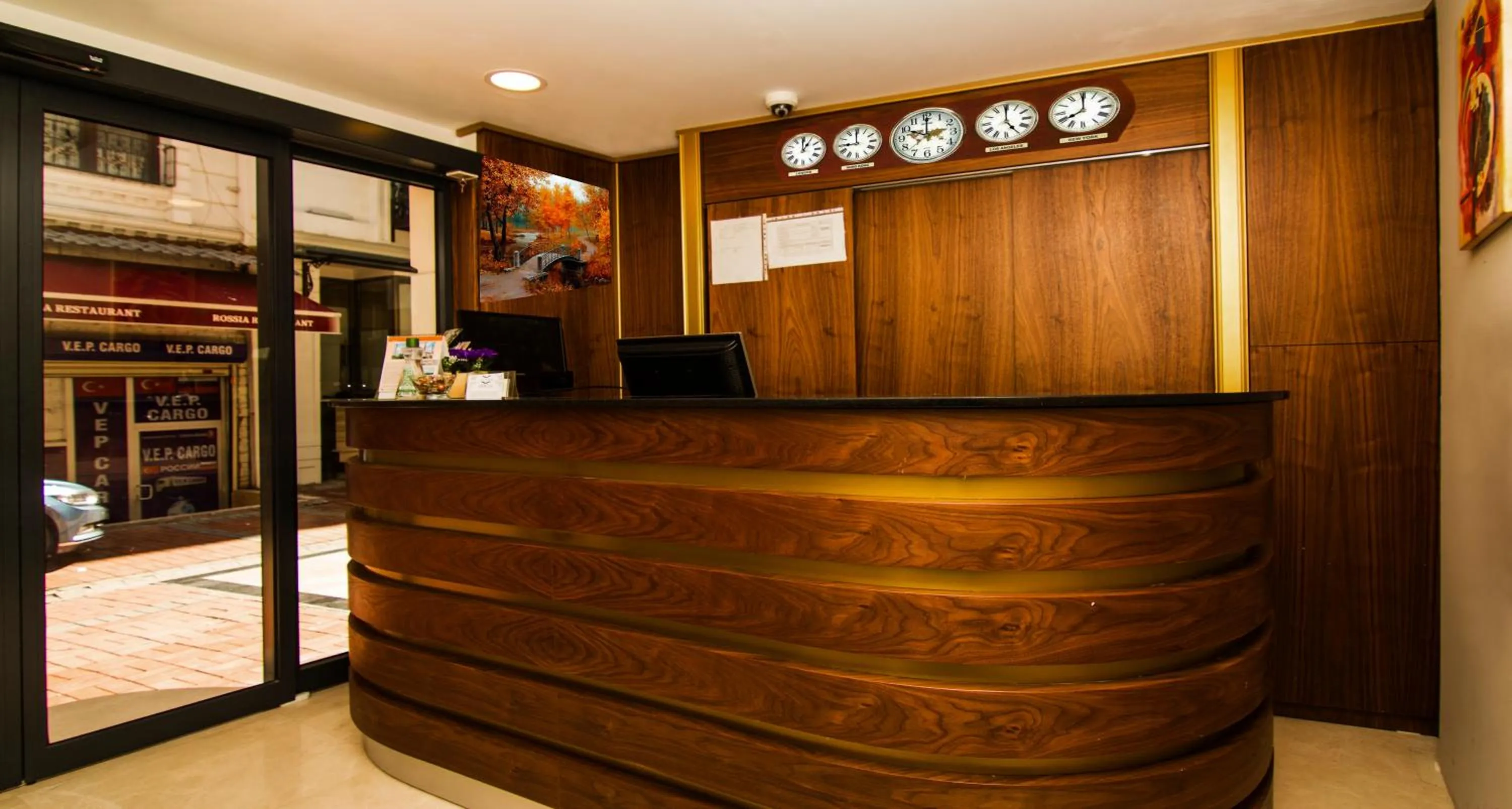 Lobby or reception in İstanbul Vertu Hotel