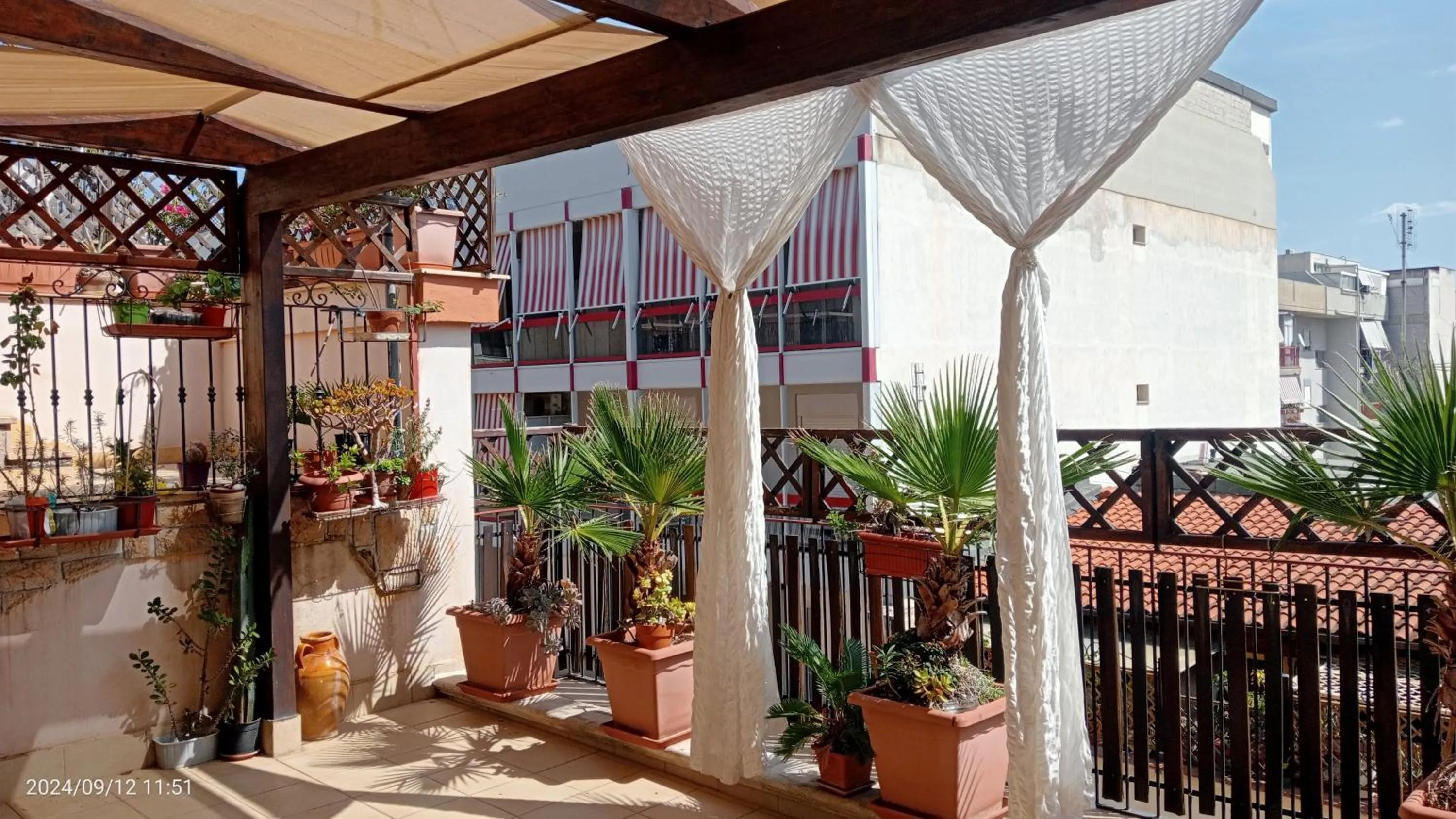 Balcony/Terrace in Casa-B&B Bouganville Attico 85 mq